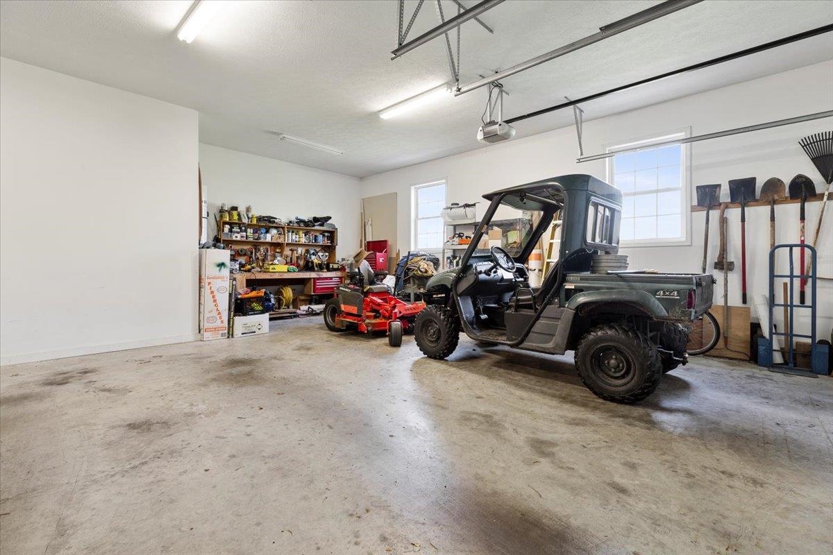 2664 Old Route 100 Road Draper VA 24324