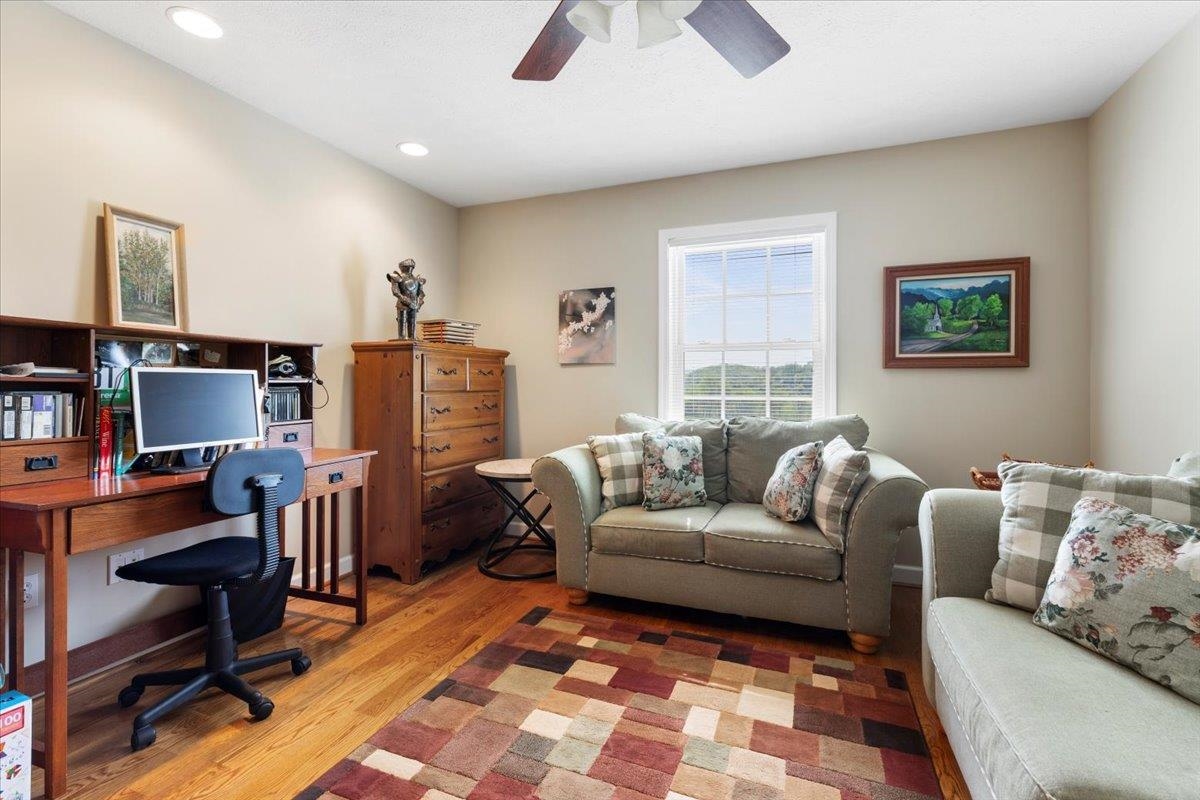 2664 Old Route 100 Road Draper VA 24324