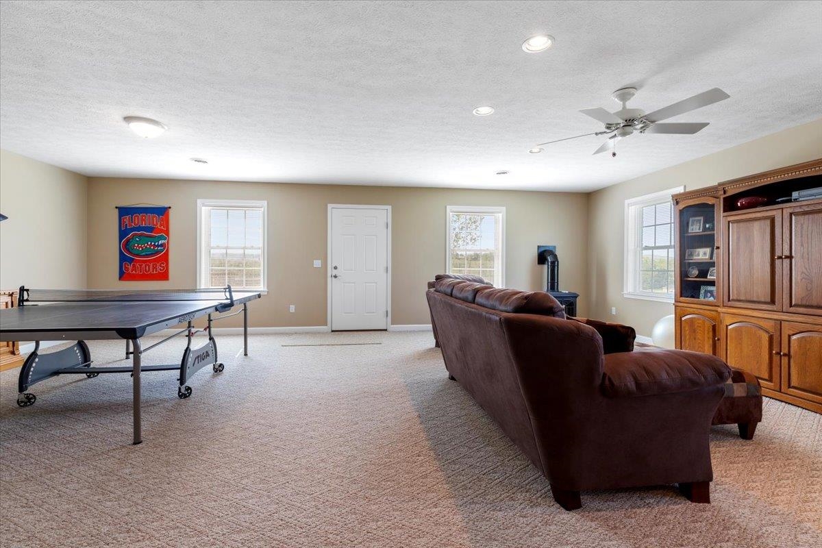 2664 Old Route 100 Road Draper VA 24324