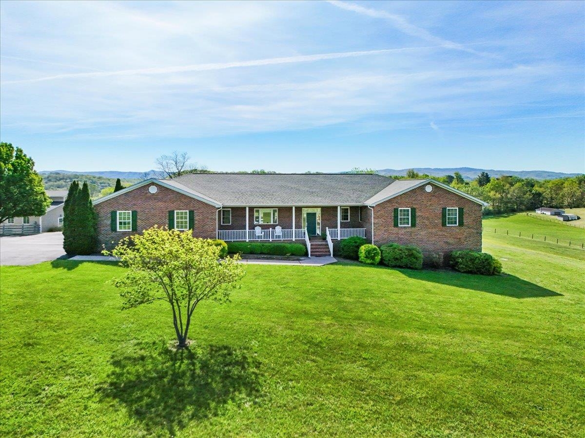 2664 Old Route 100 Road Draper VA 24324