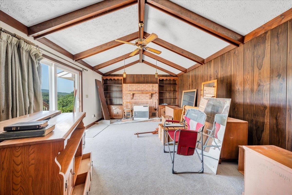 2162 Reed Creek Drive Draper VA 24324