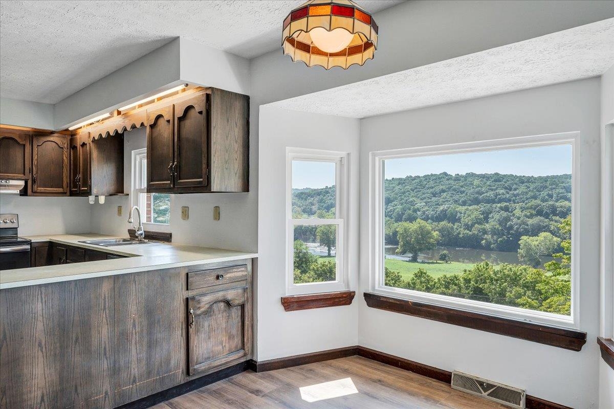 2162 Reed Creek Drive Draper VA 24324