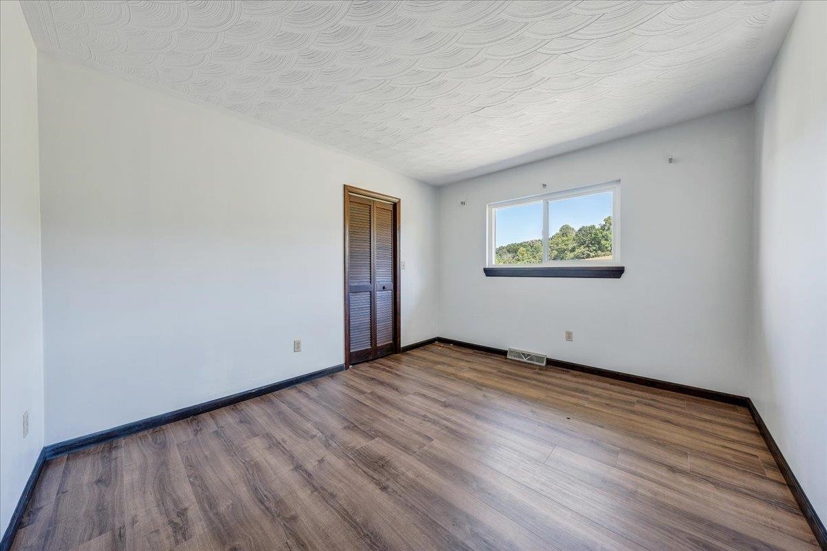 2162 Reed Creek Drive Draper VA 24324