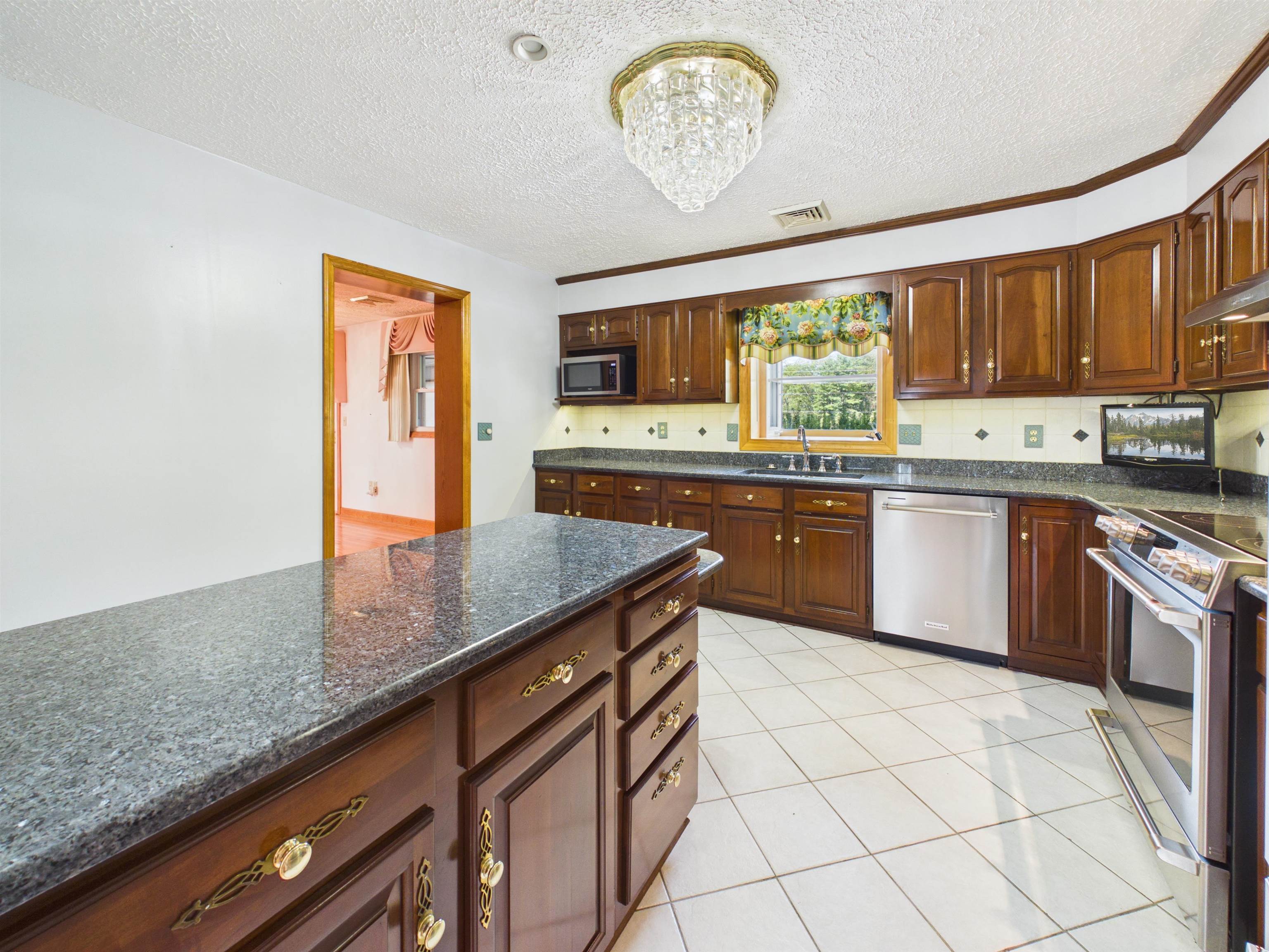 240 Walnut Drive Christiansburg VA 24073