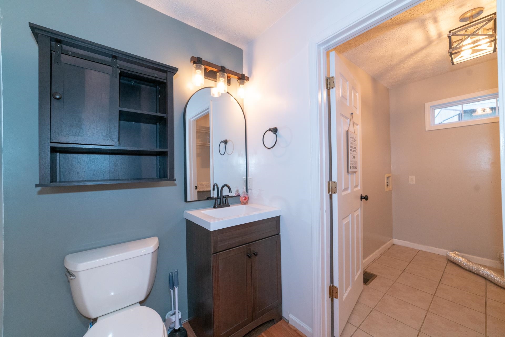 4425 S Scenic Highway Bland VA 24315
