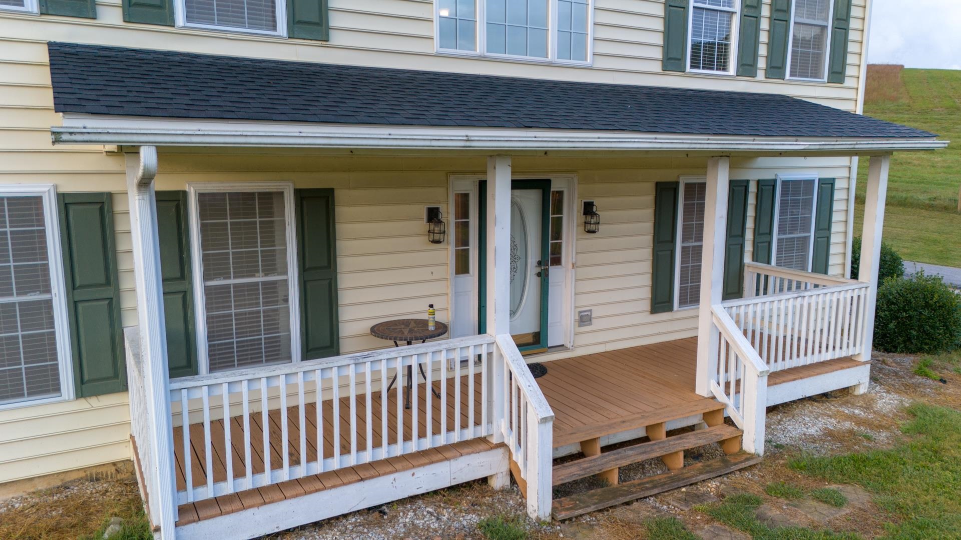 4425 S Scenic Highway Bland VA 24315
