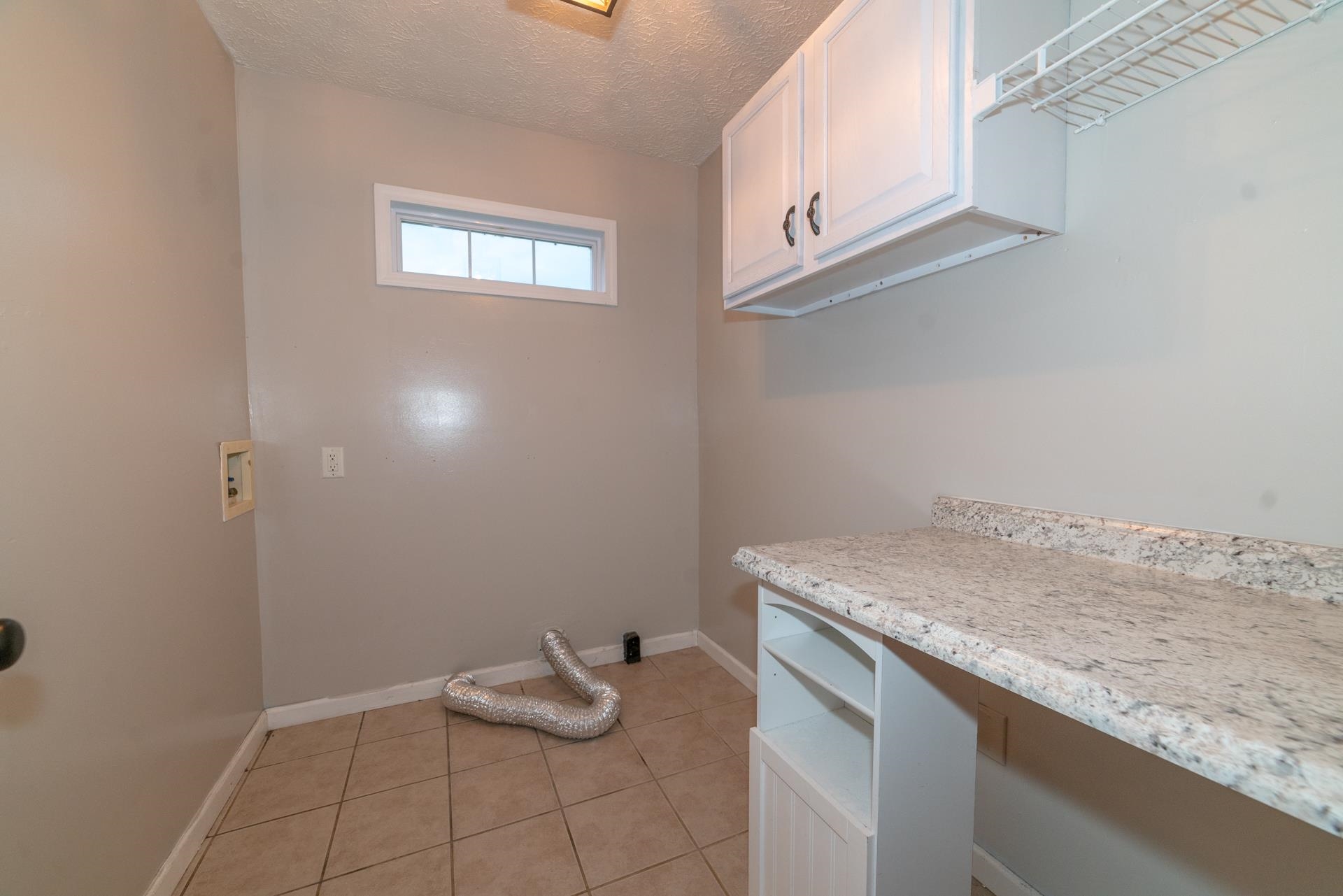 4425 S Scenic Highway Bland VA 24315