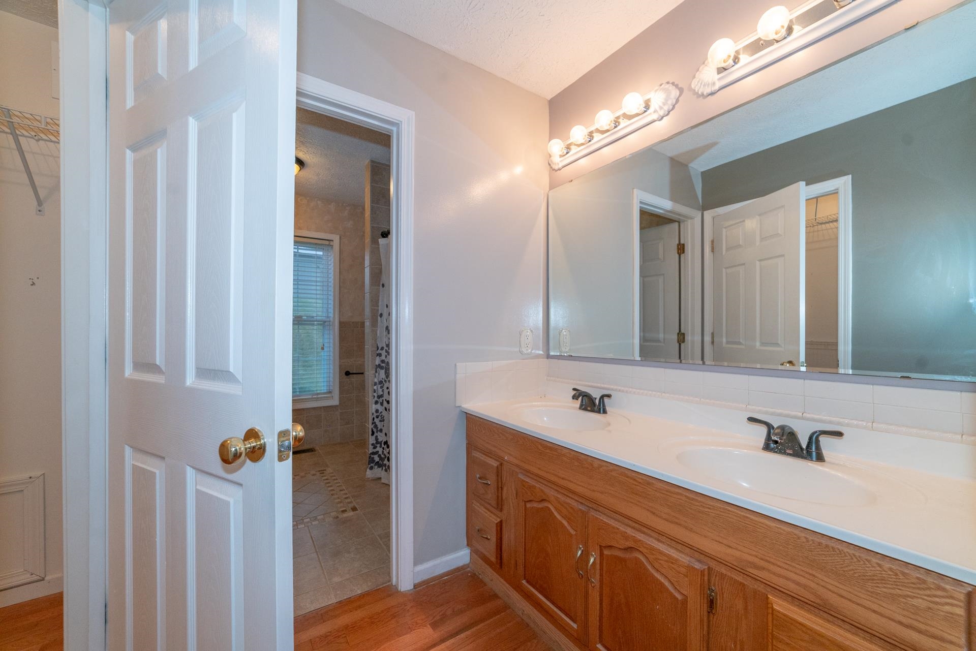 4425 S Scenic Highway Bland VA 24315