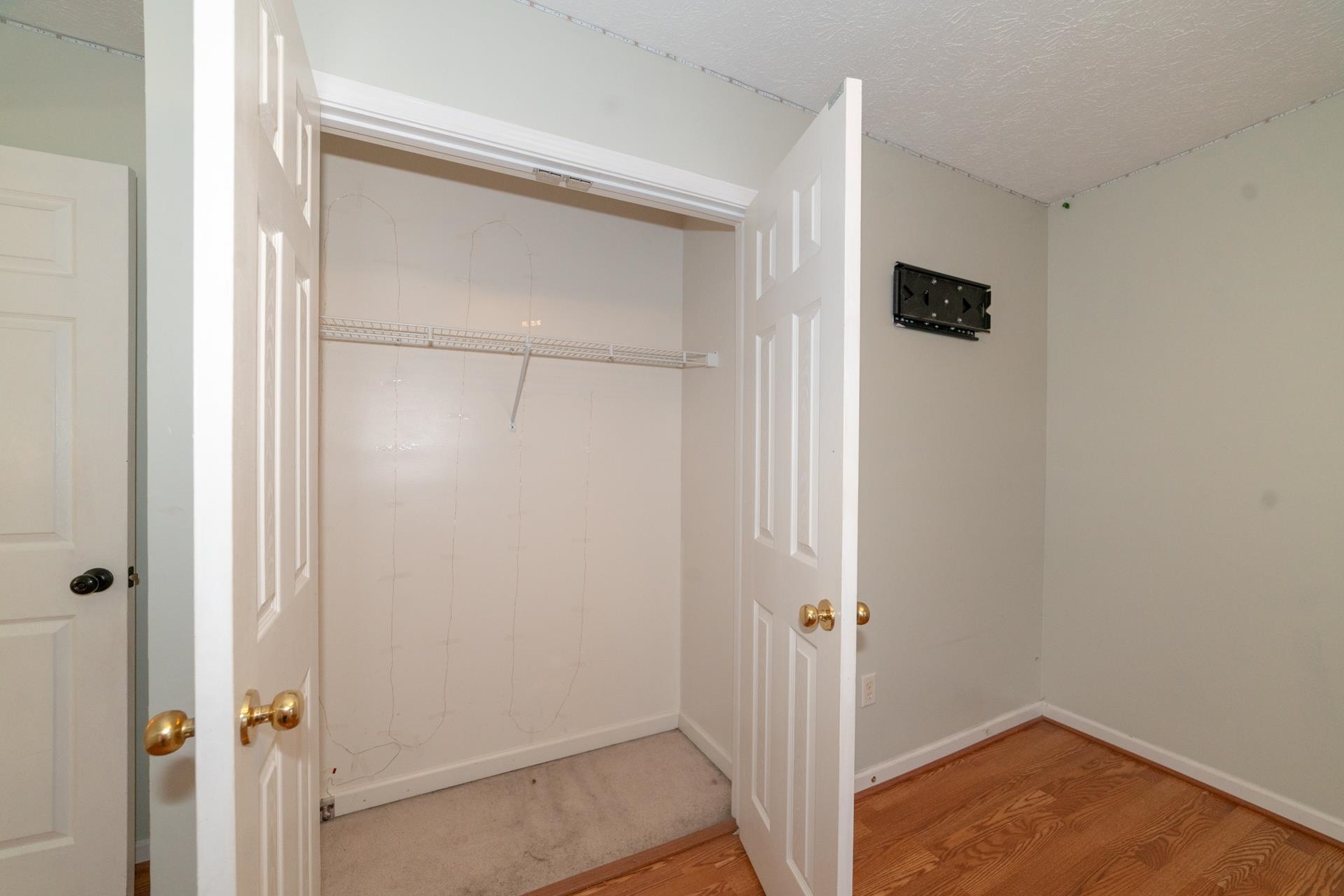4425 S Scenic Highway Bland VA 24315