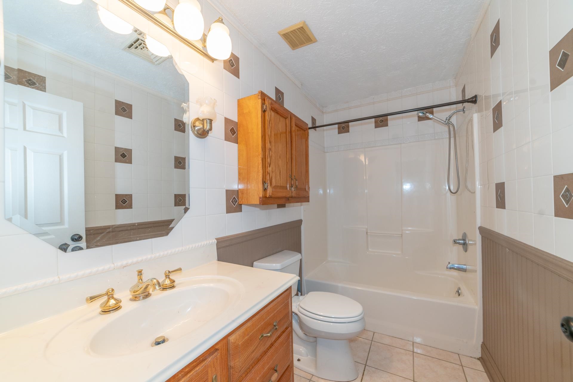 4425 S Scenic Highway Bland VA 24315