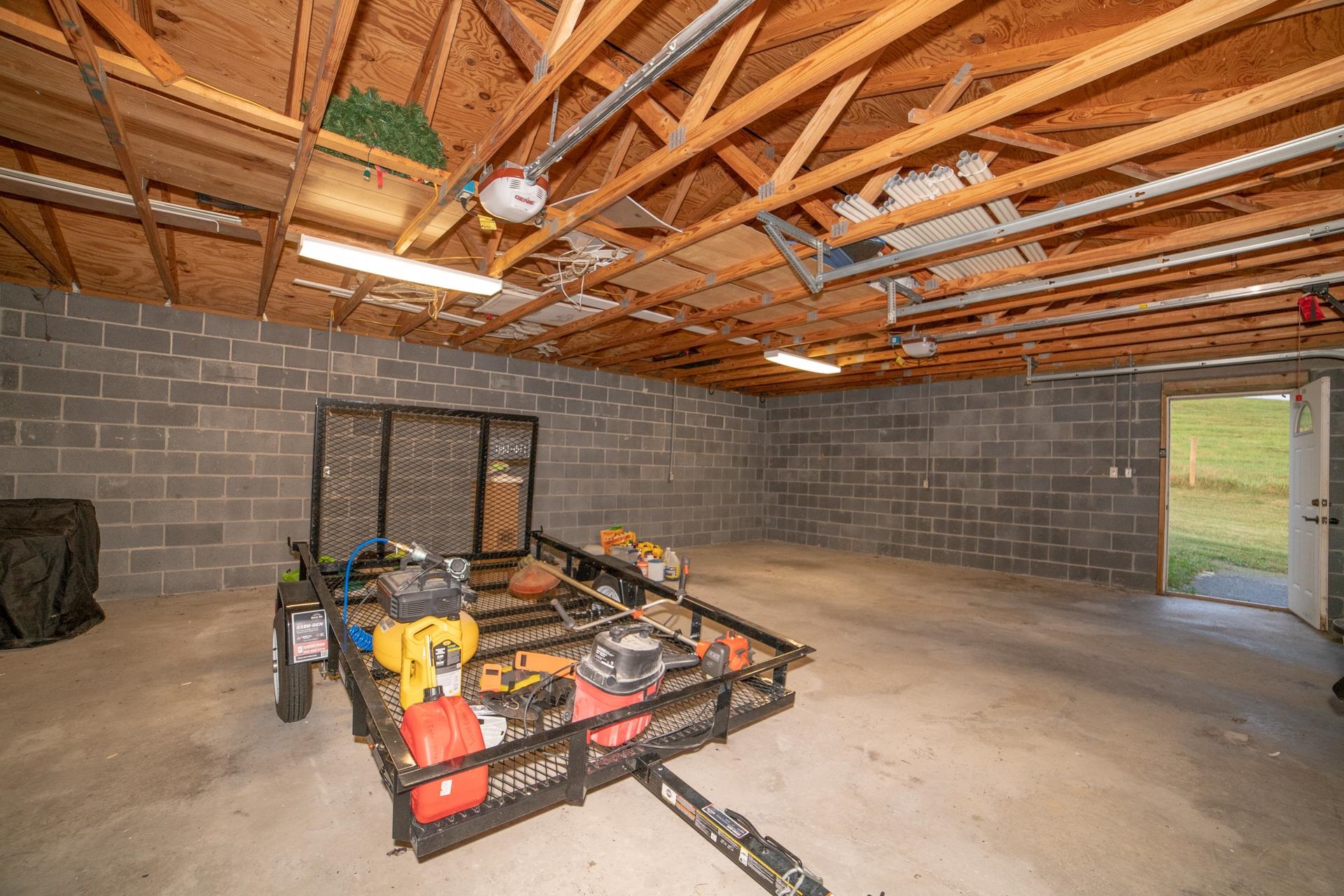 4425 S Scenic Highway Bland VA 24315