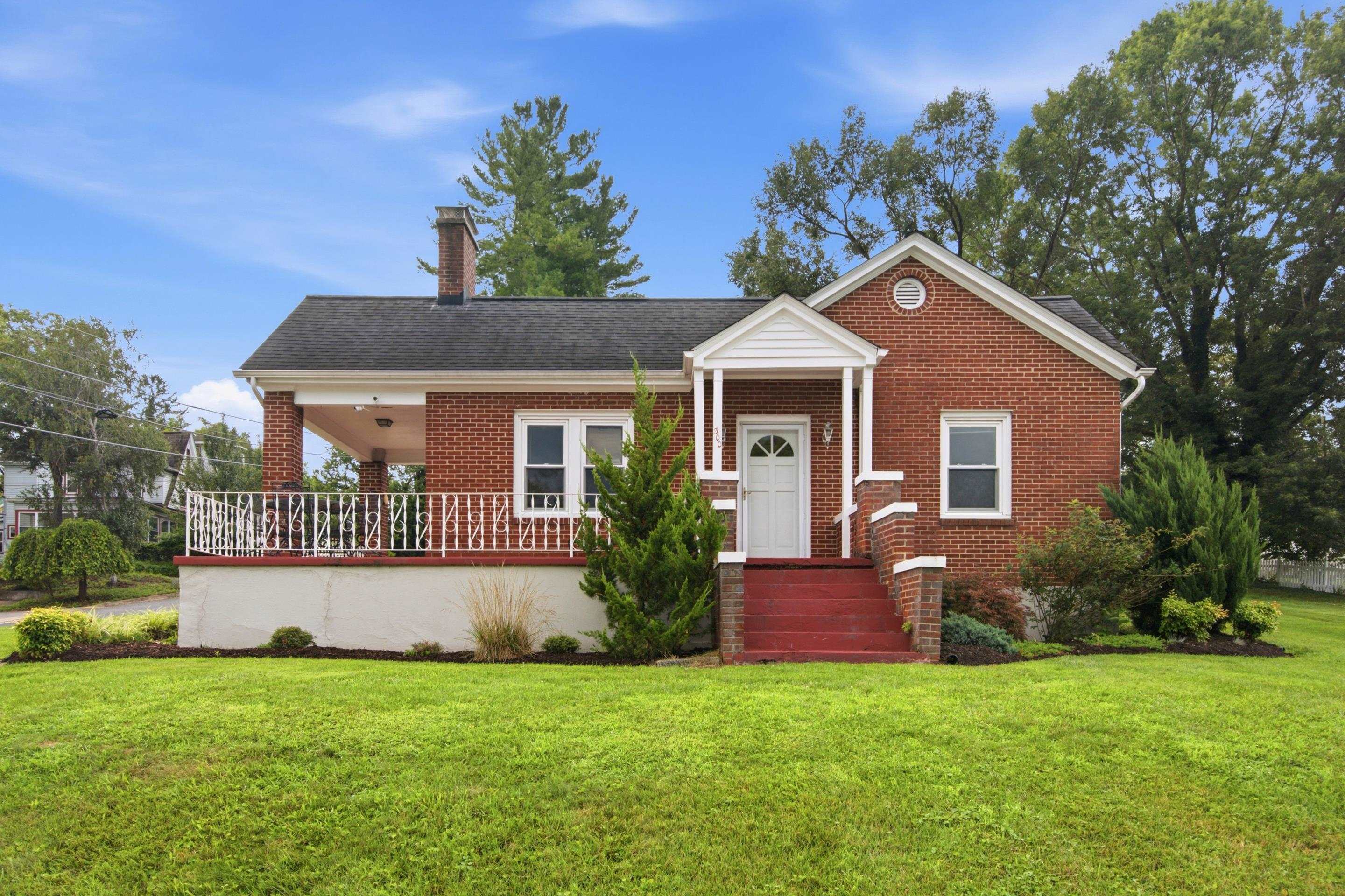 300 Arlington Avenue Radford VA 24141