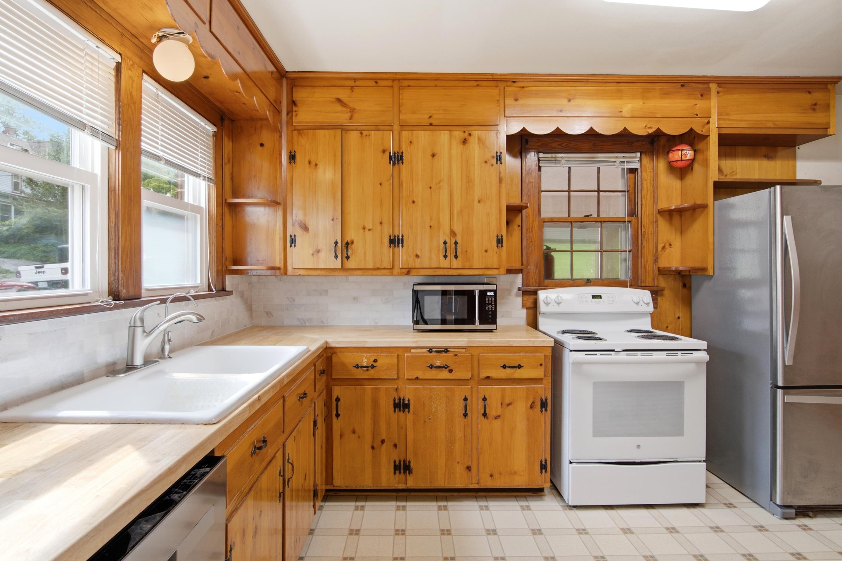 300 Arlington Avenue Radford VA 24141