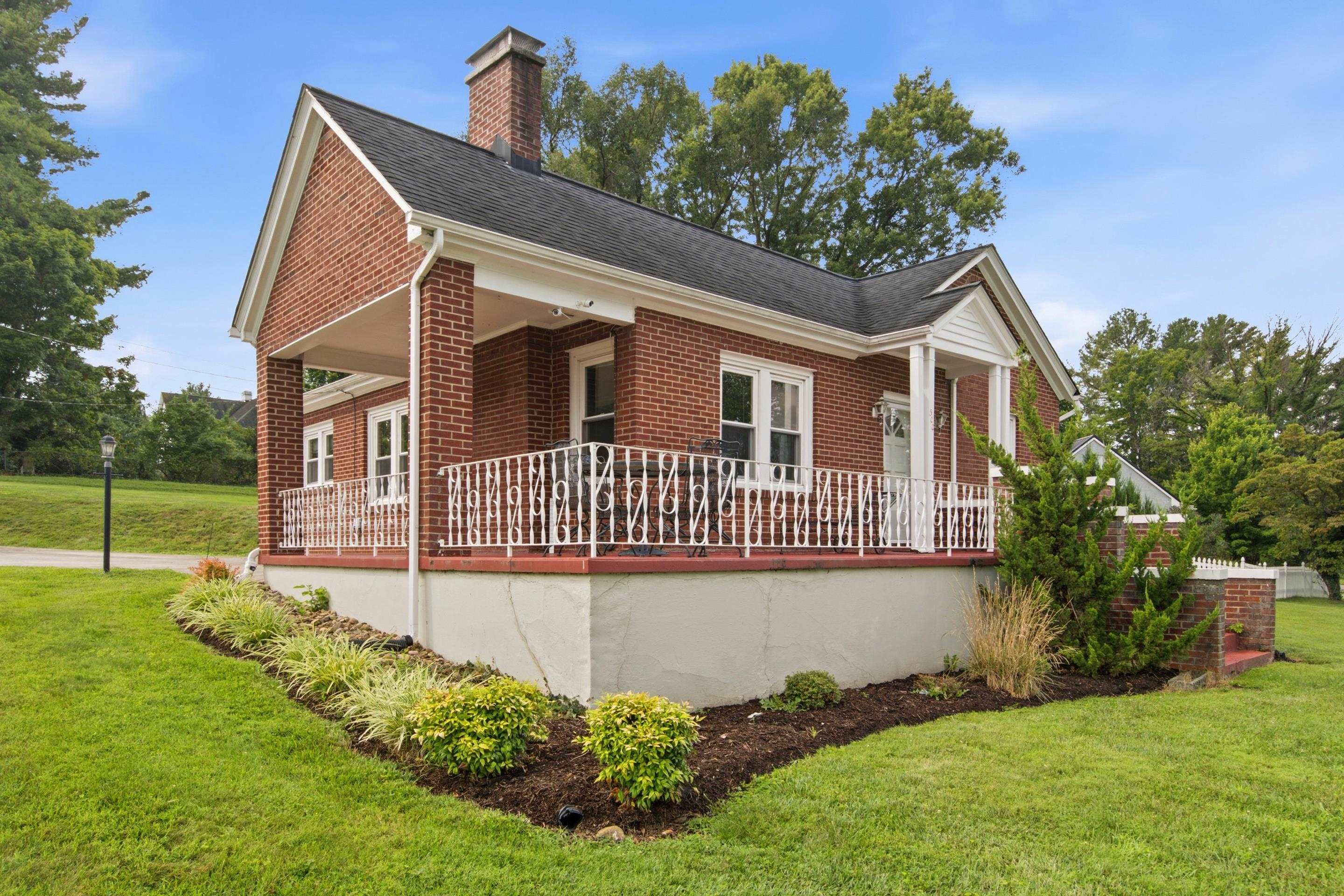 300 Arlington Avenue Radford VA 24141