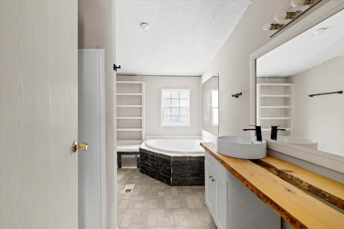 3300 Springview Drive Christiansburg VA 24073