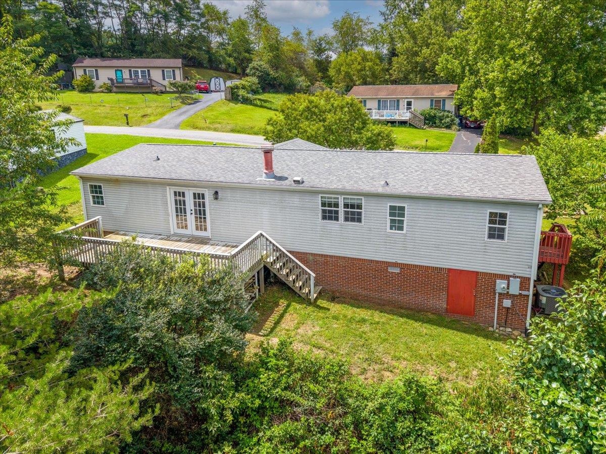 3300 Springview Drive Christiansburg VA 24073