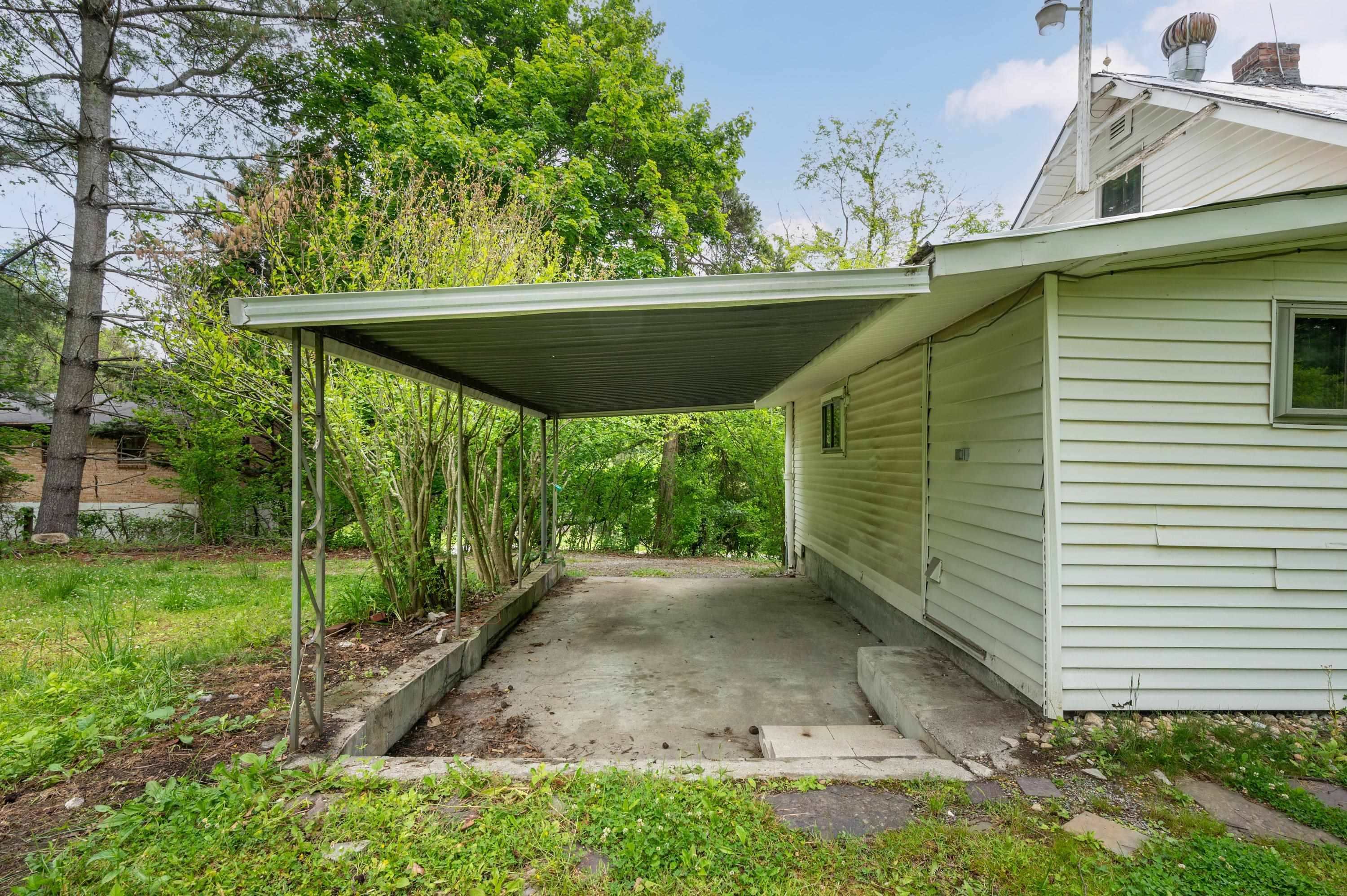 1320 Jennelle Road Blacksburg VA 24060
