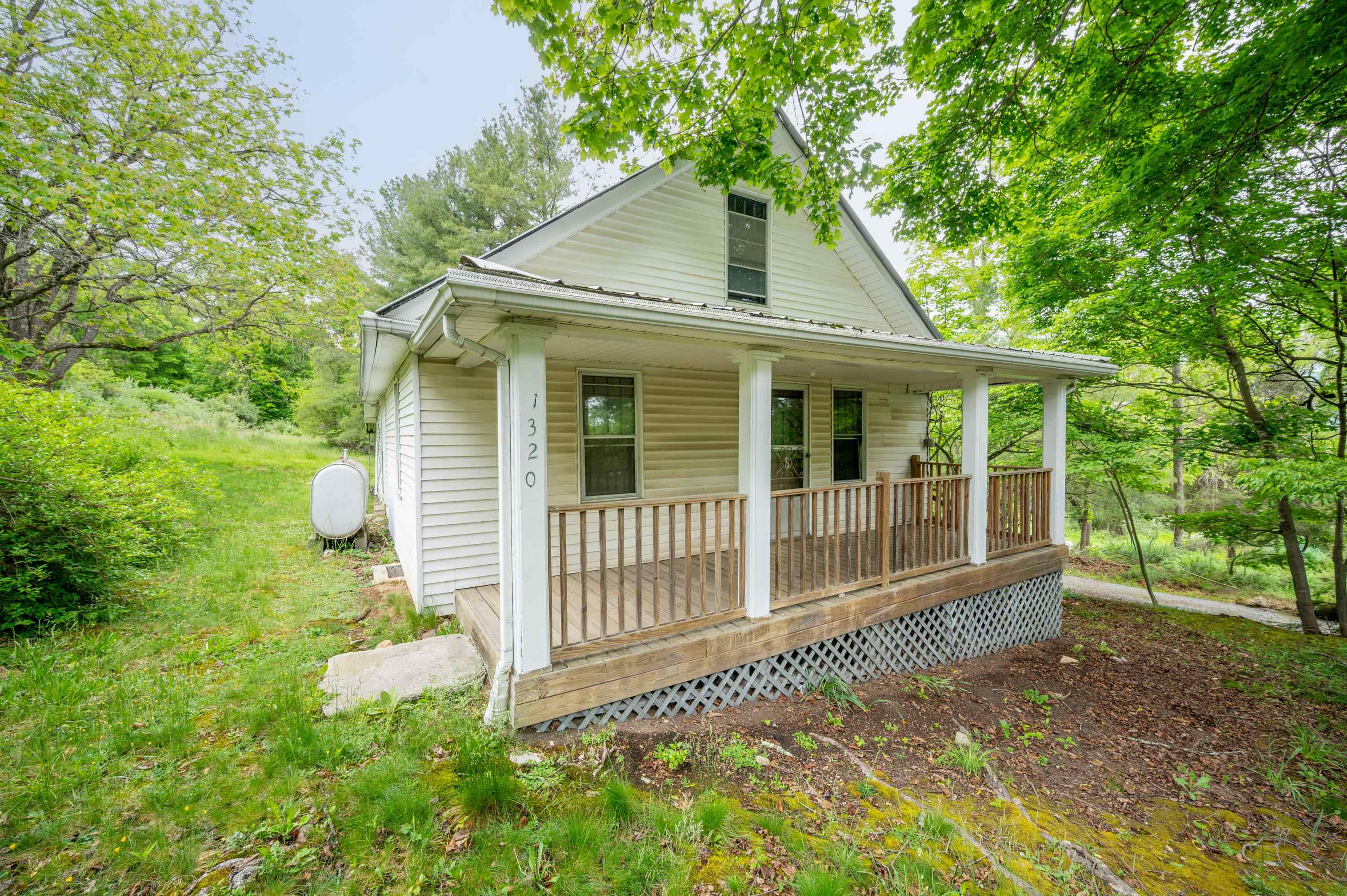 1320 Jennelle Road Blacksburg VA 24060