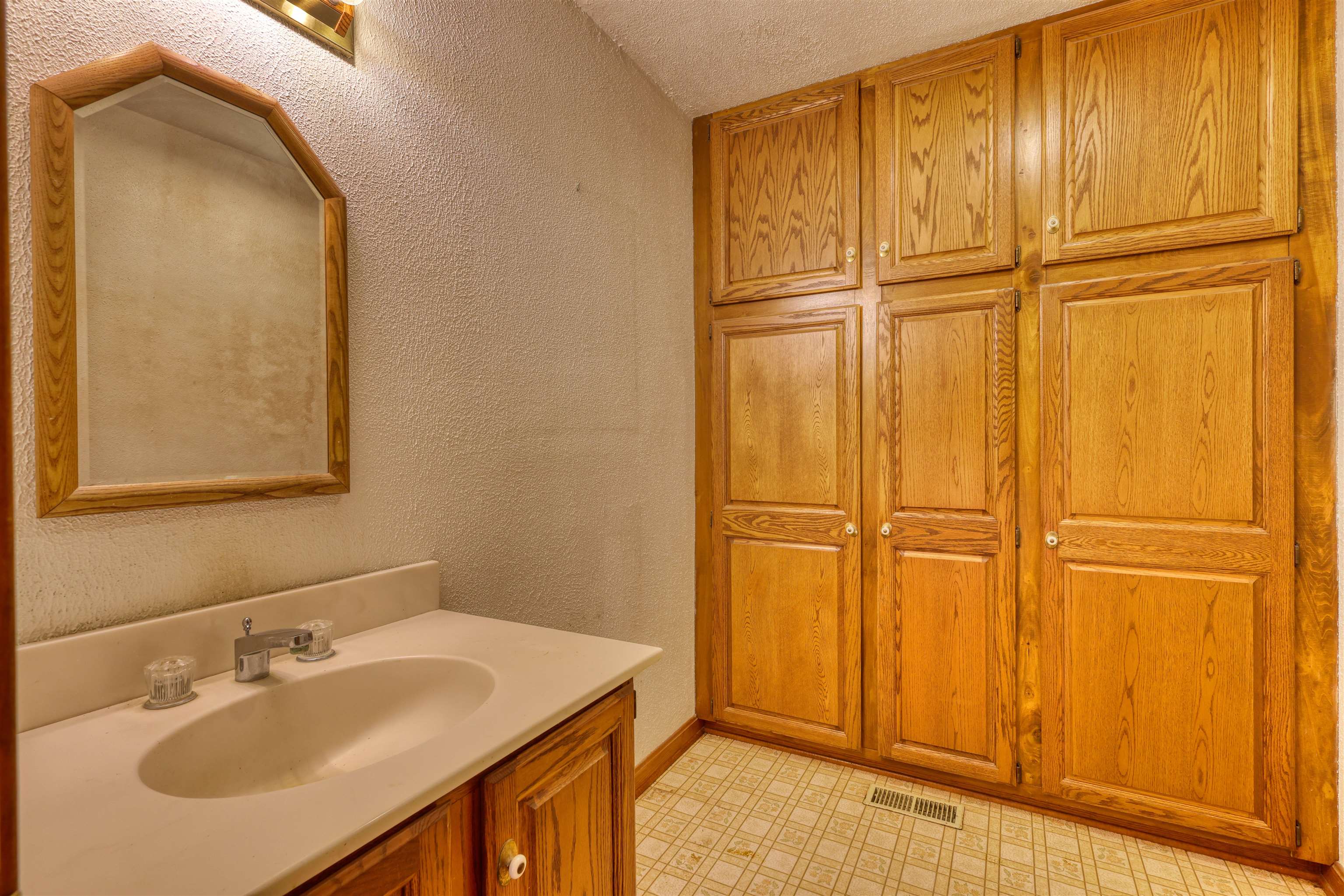 8380 Berrybrook Drive Salem VA 24153