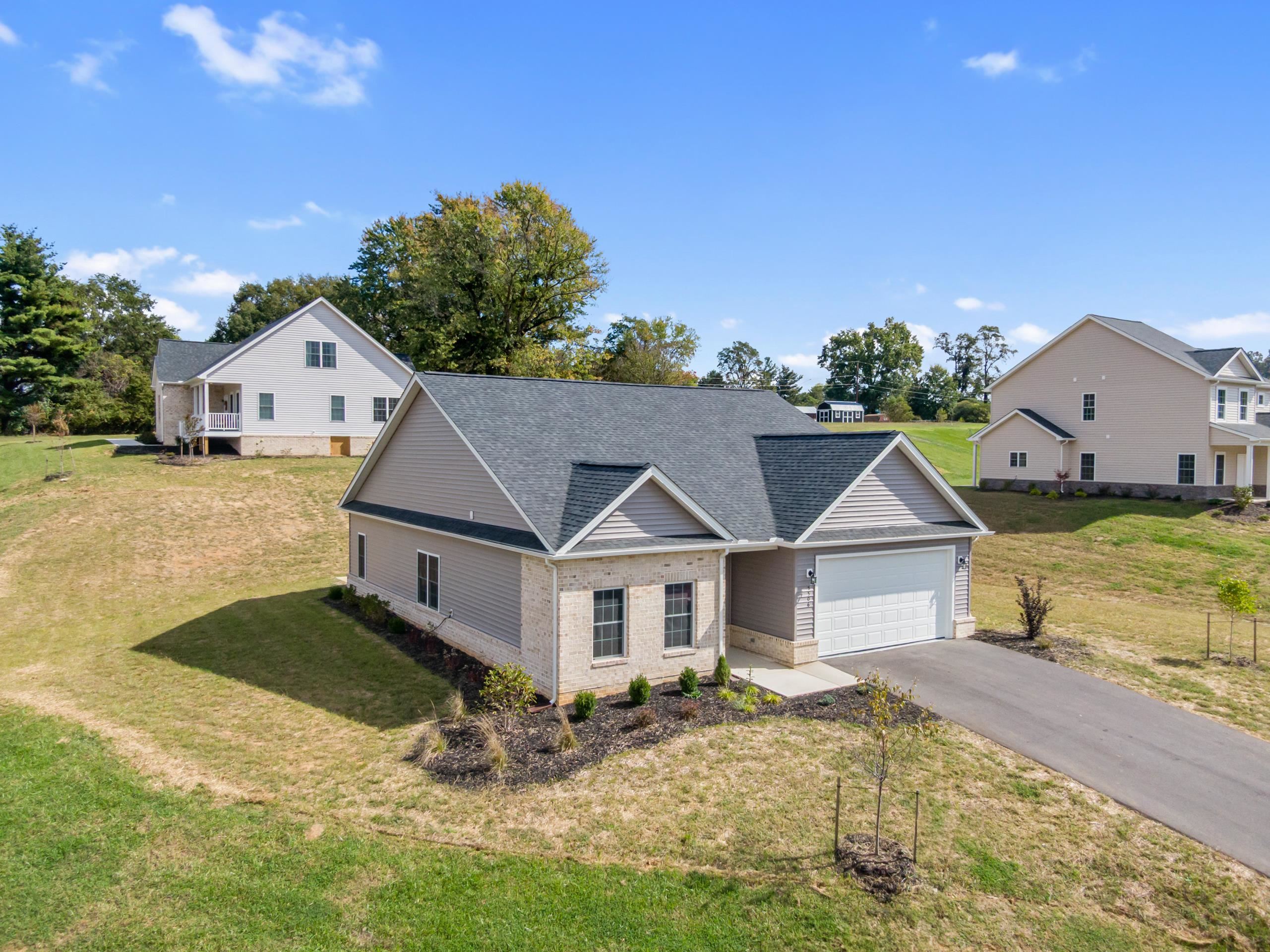 5506 New Pleasant Way Salem VA 24153