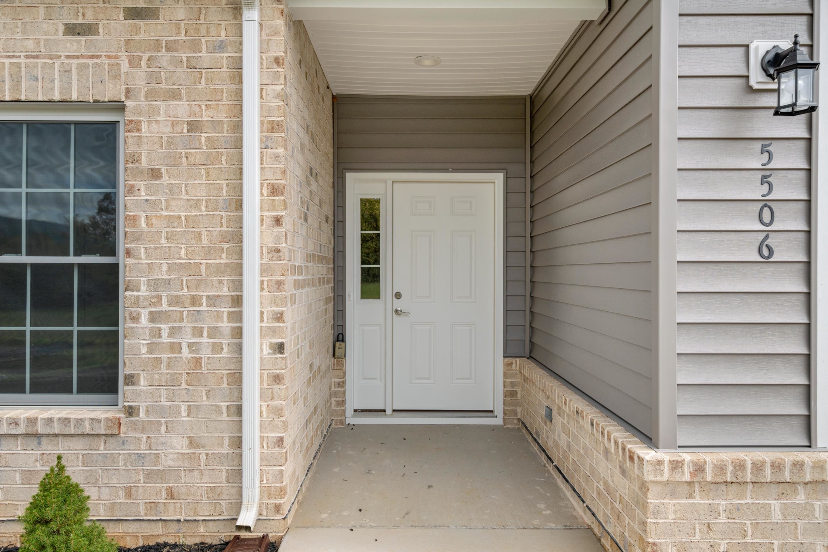 5506 New Pleasant Way Salem VA 24153