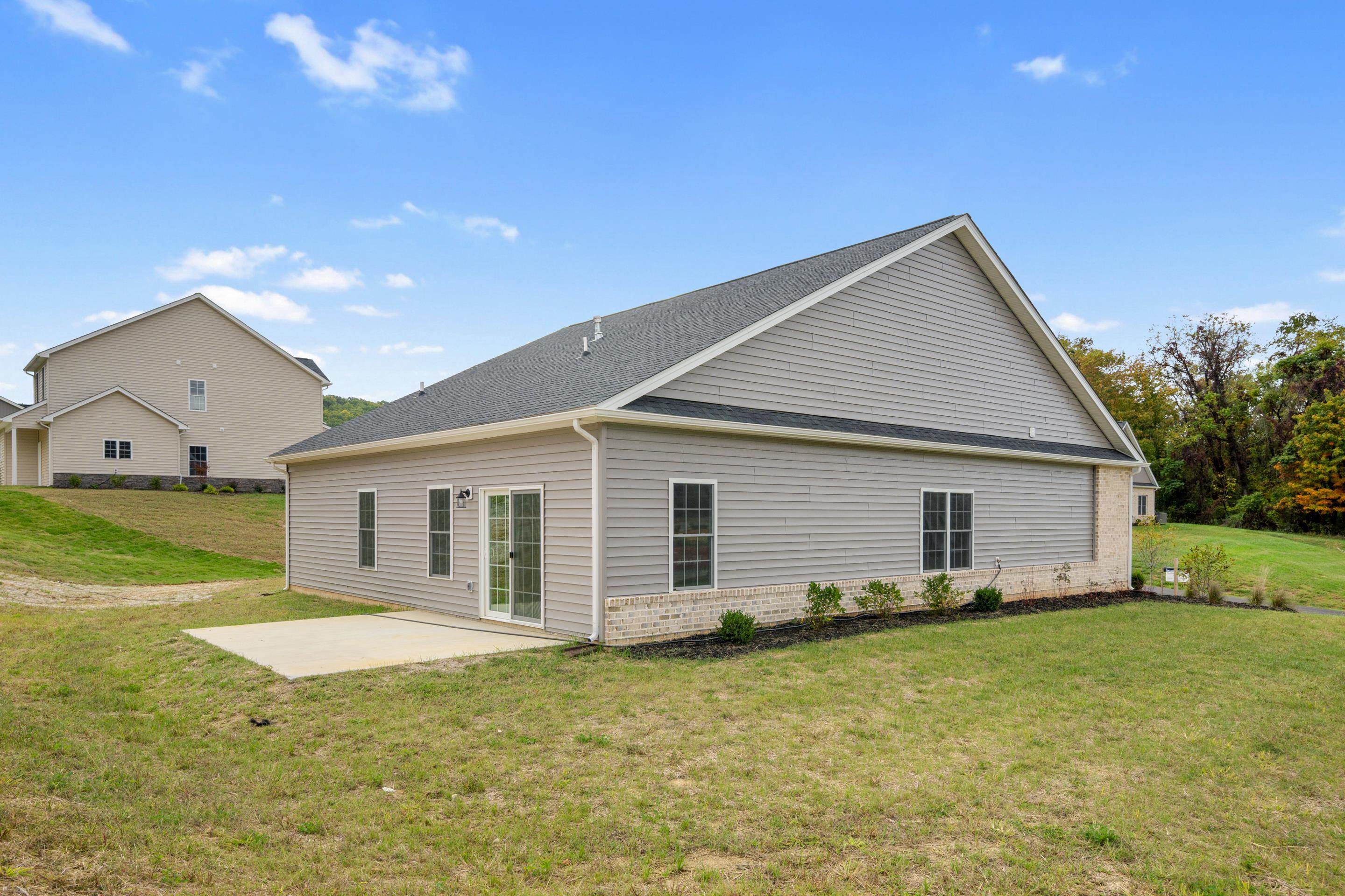 5506 New Pleasant Way Salem VA 24153