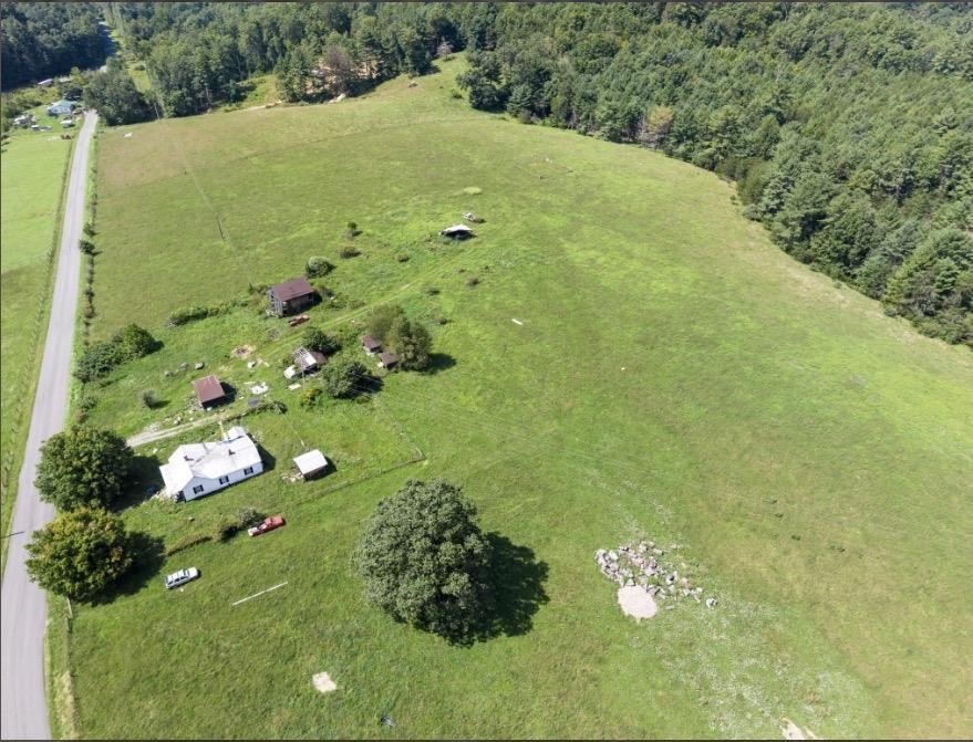 1485 Price Ridge Road Bland VA 24315