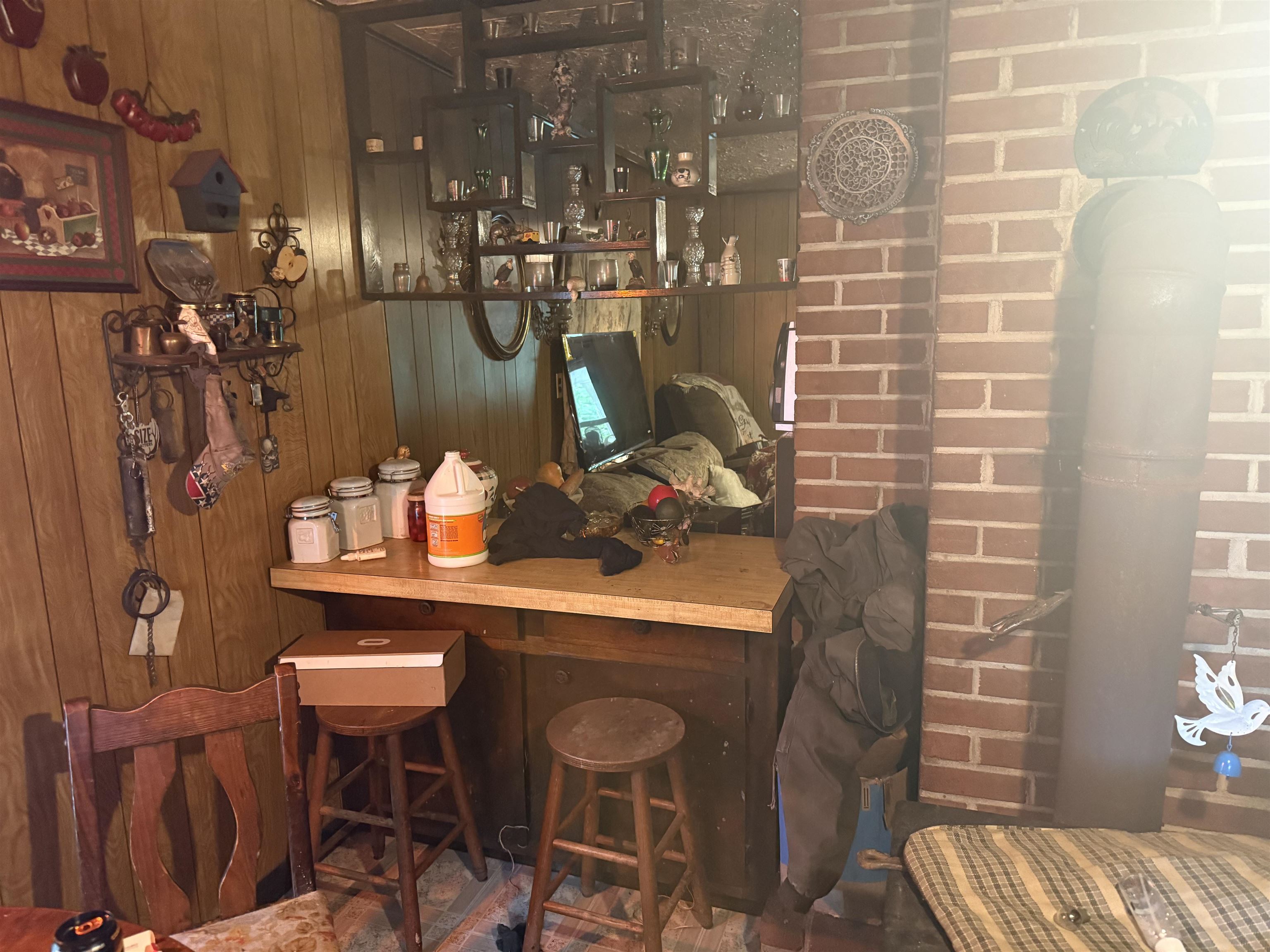 1485 Price Ridge Road Bland VA 24315