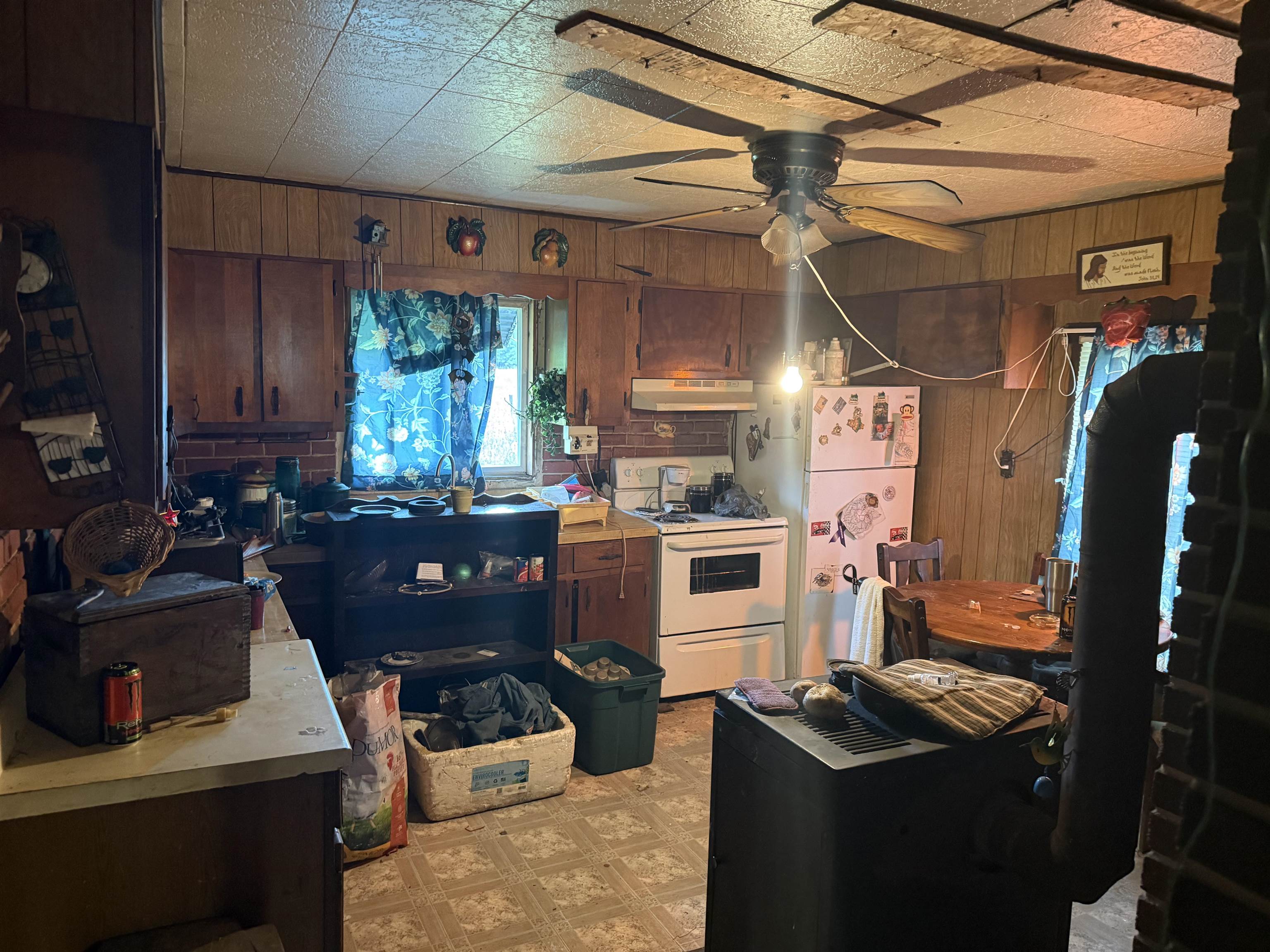 1485 Price Ridge Road Bland VA 24315