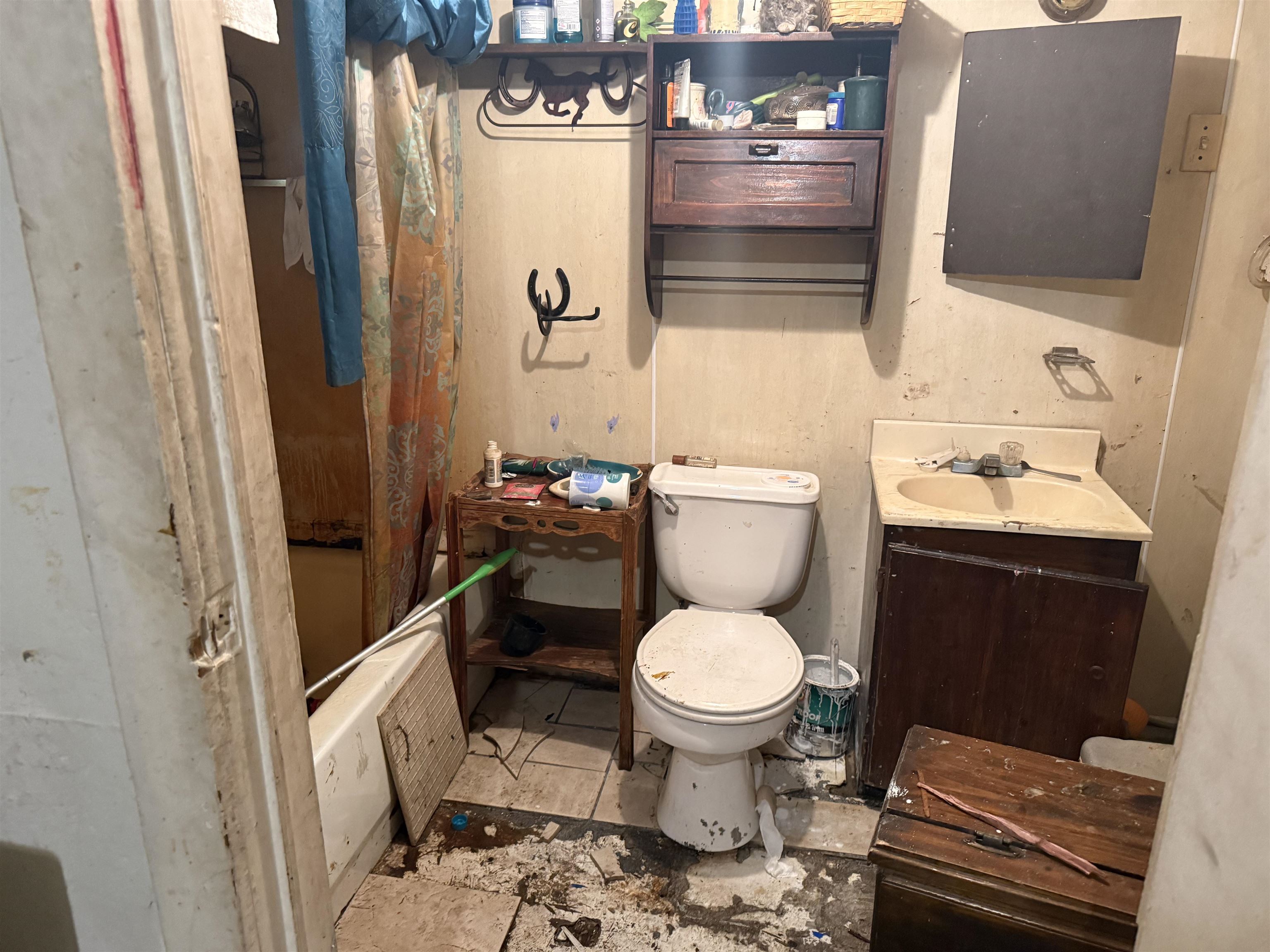 1485 Price Ridge Road Bland VA 24315