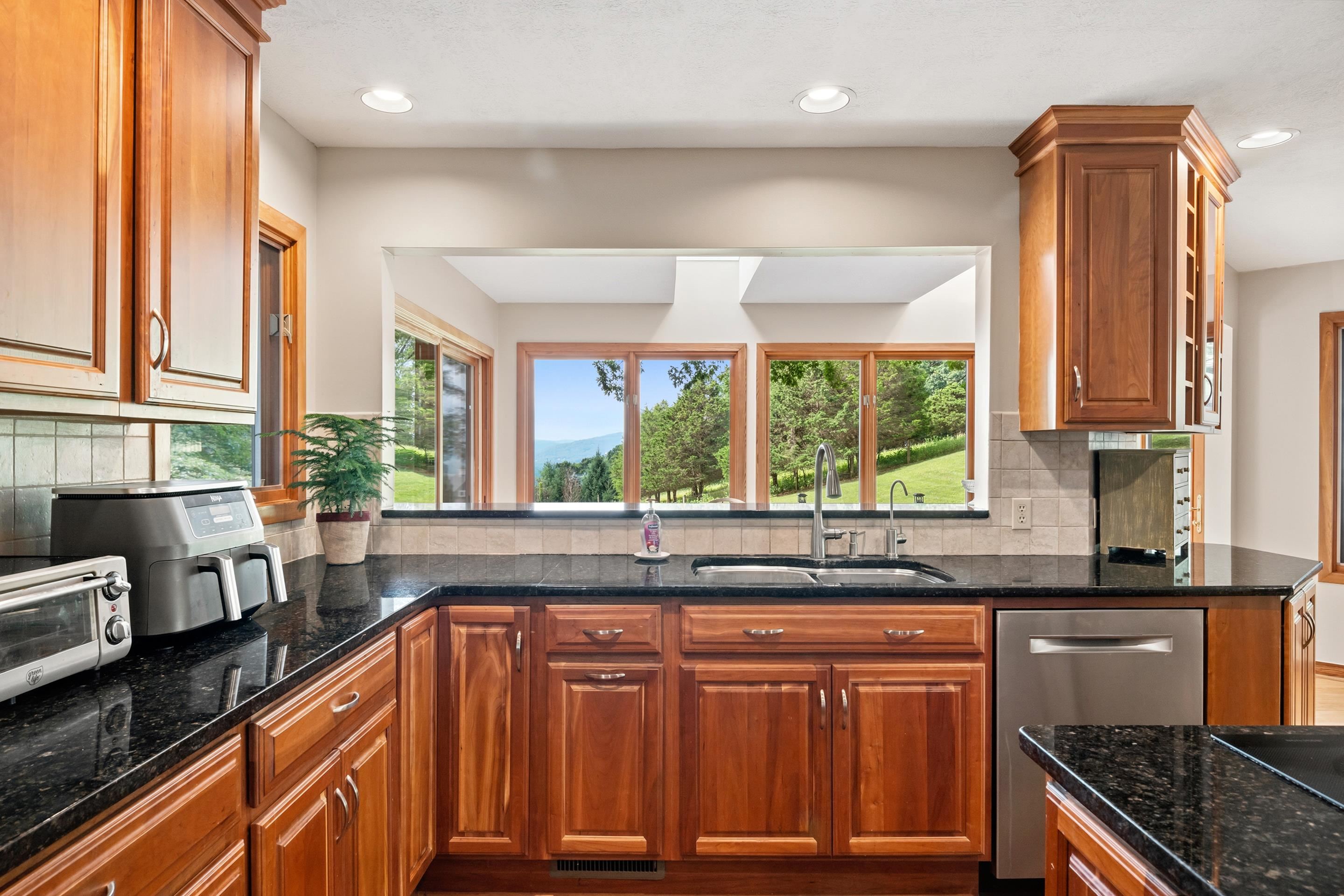 3545 Deer Run Road Blacksburg VA 24060