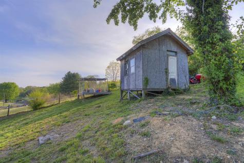 134 Sinking Creek Road Pembroke VA 24136