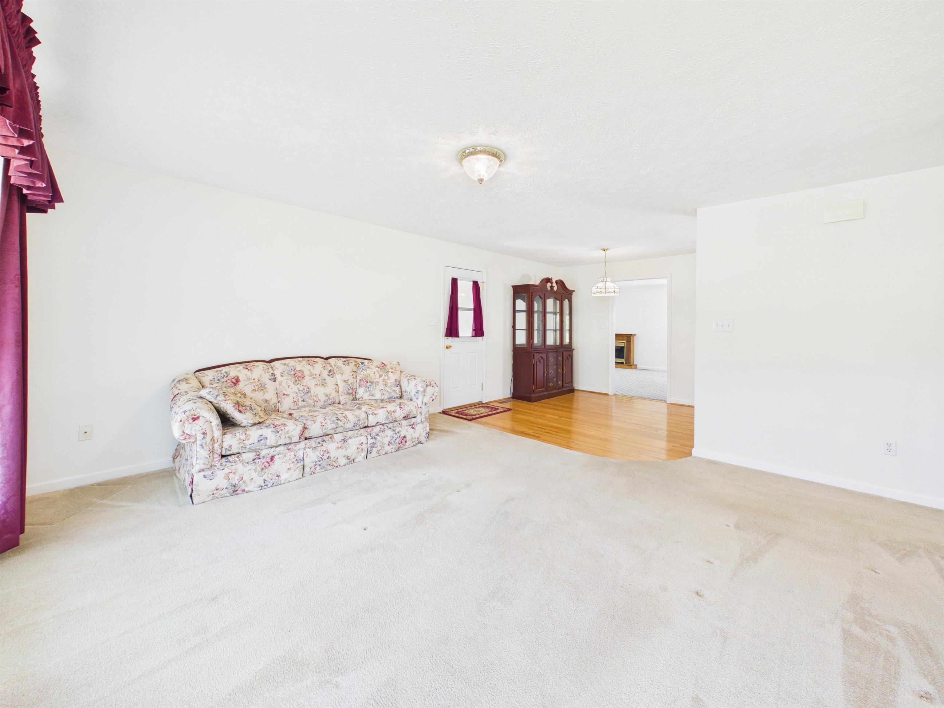 3117 Quesenberry Place Draper VA 24324