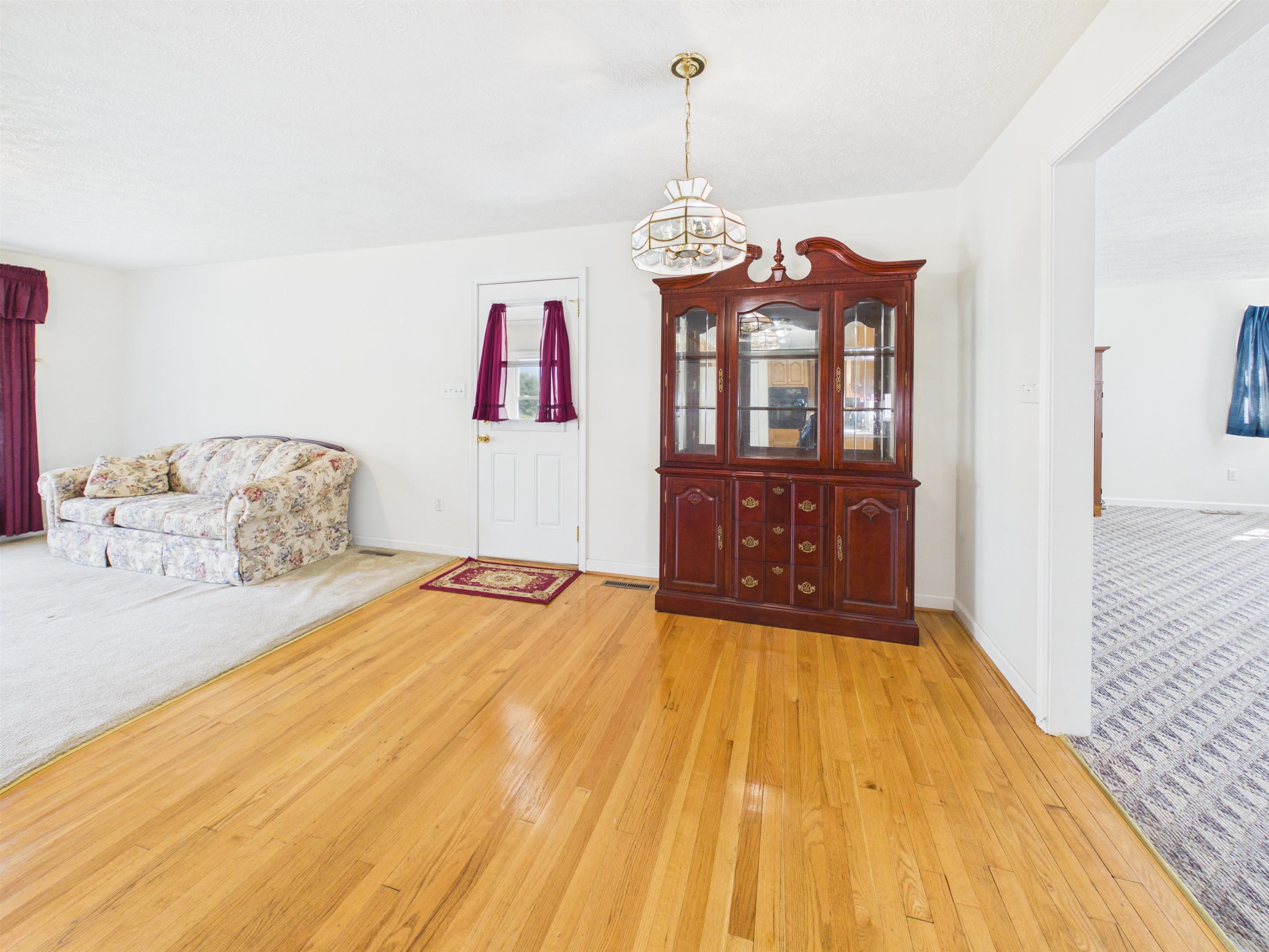 3117 Quesenberry Place Draper VA 24324