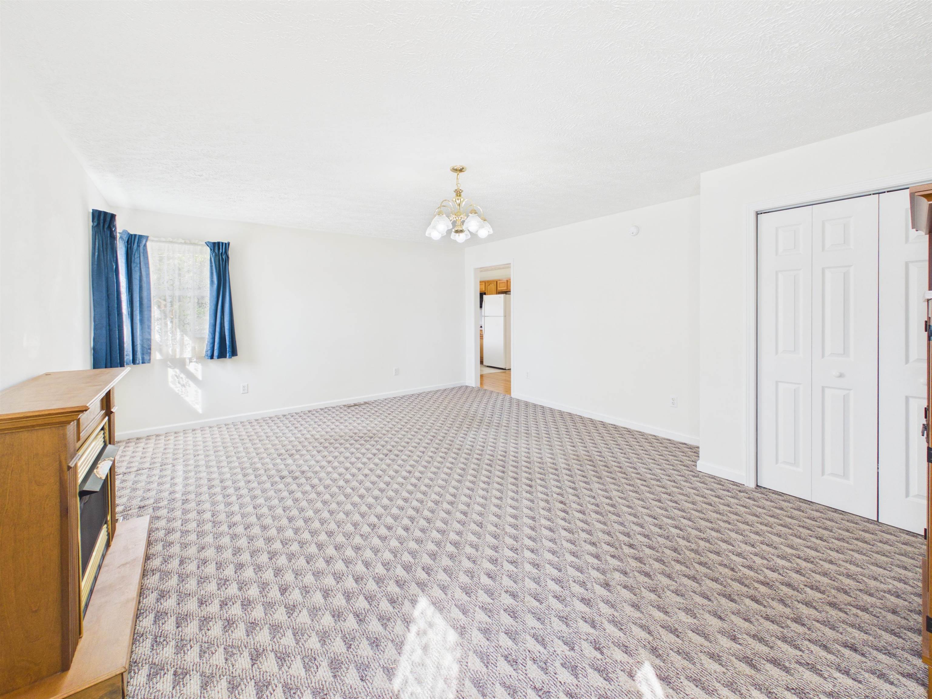 3117 Quesenberry Place Draper VA 24324