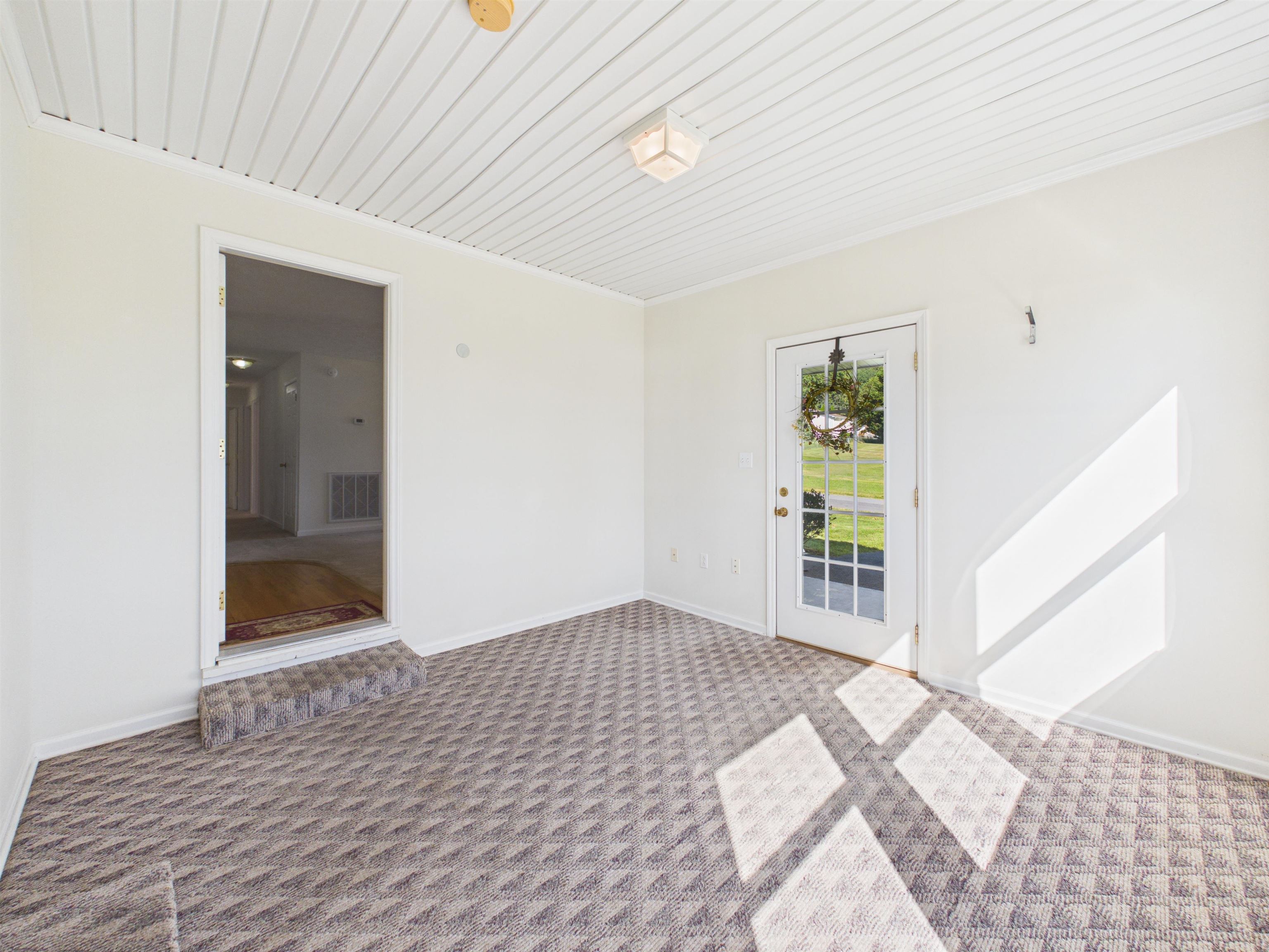 3117 Quesenberry Place Draper VA 24324