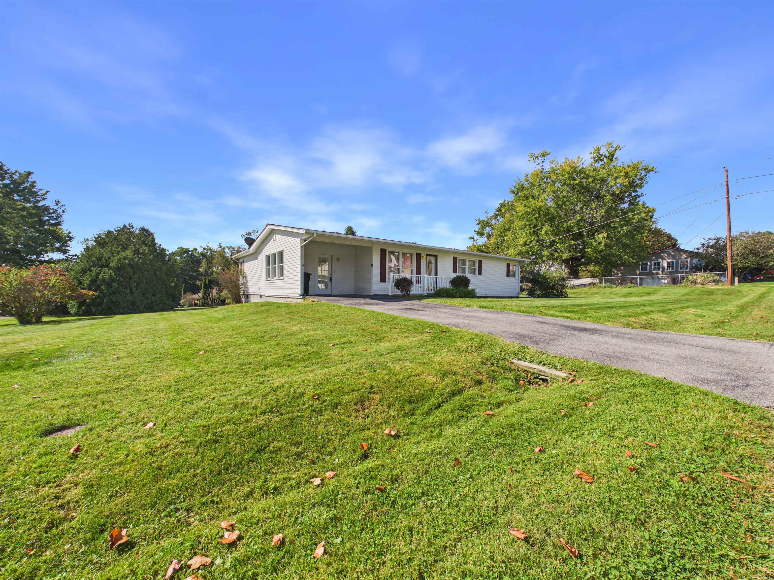 3117 Quesenberry Place Draper VA 24324