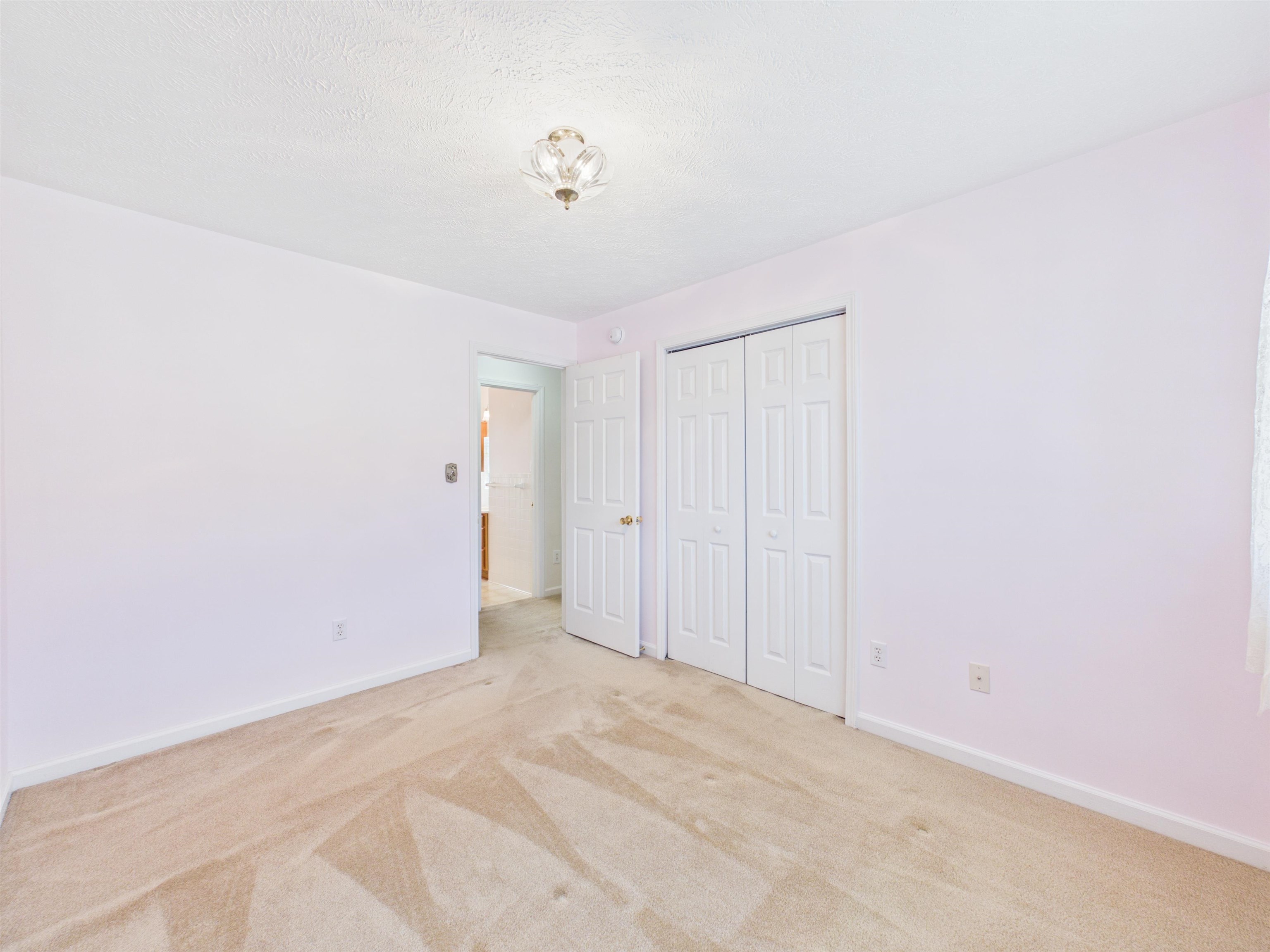 3117 Quesenberry Place Draper VA 24324