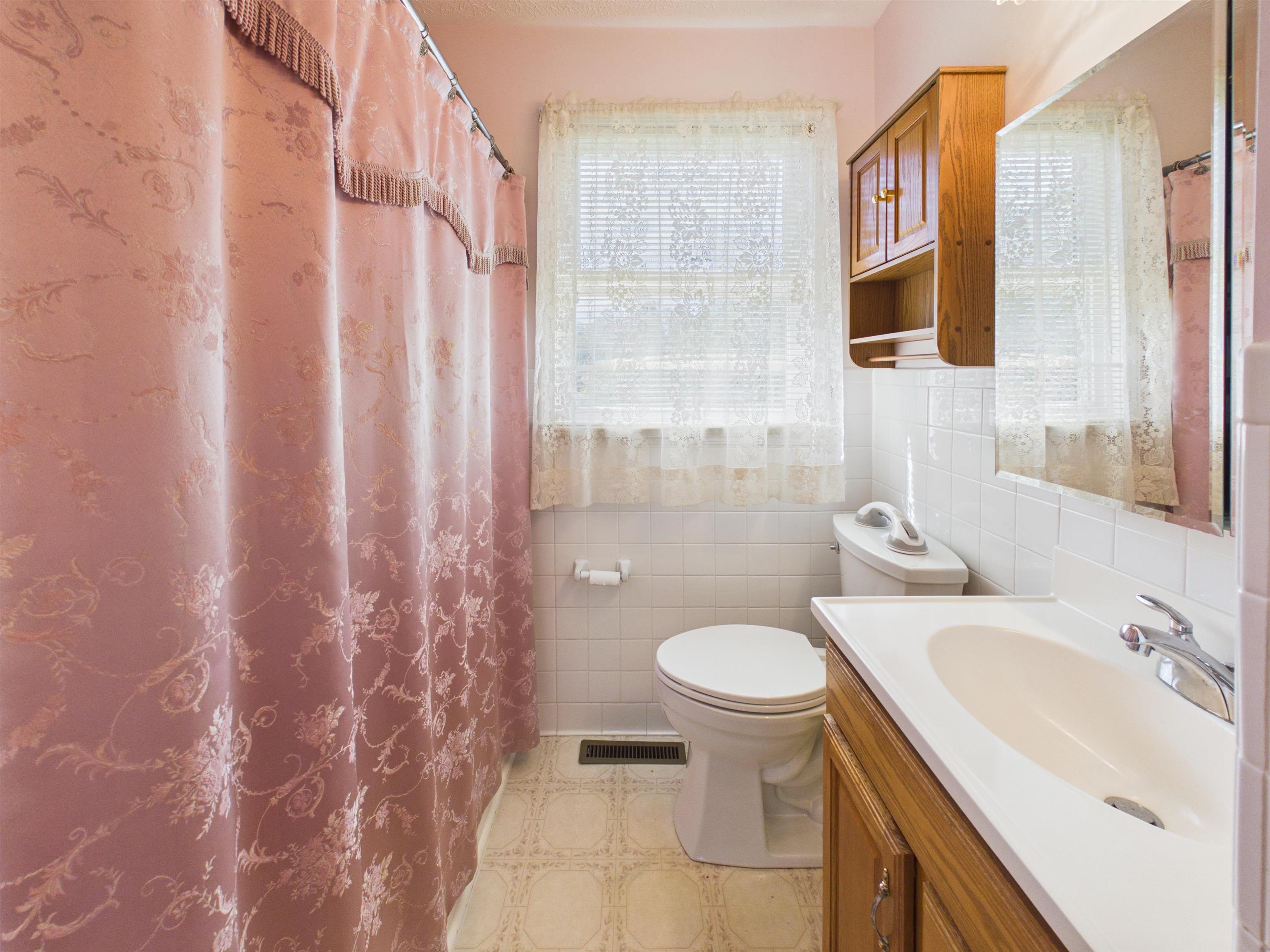 3117 Quesenberry Place Draper VA 24324