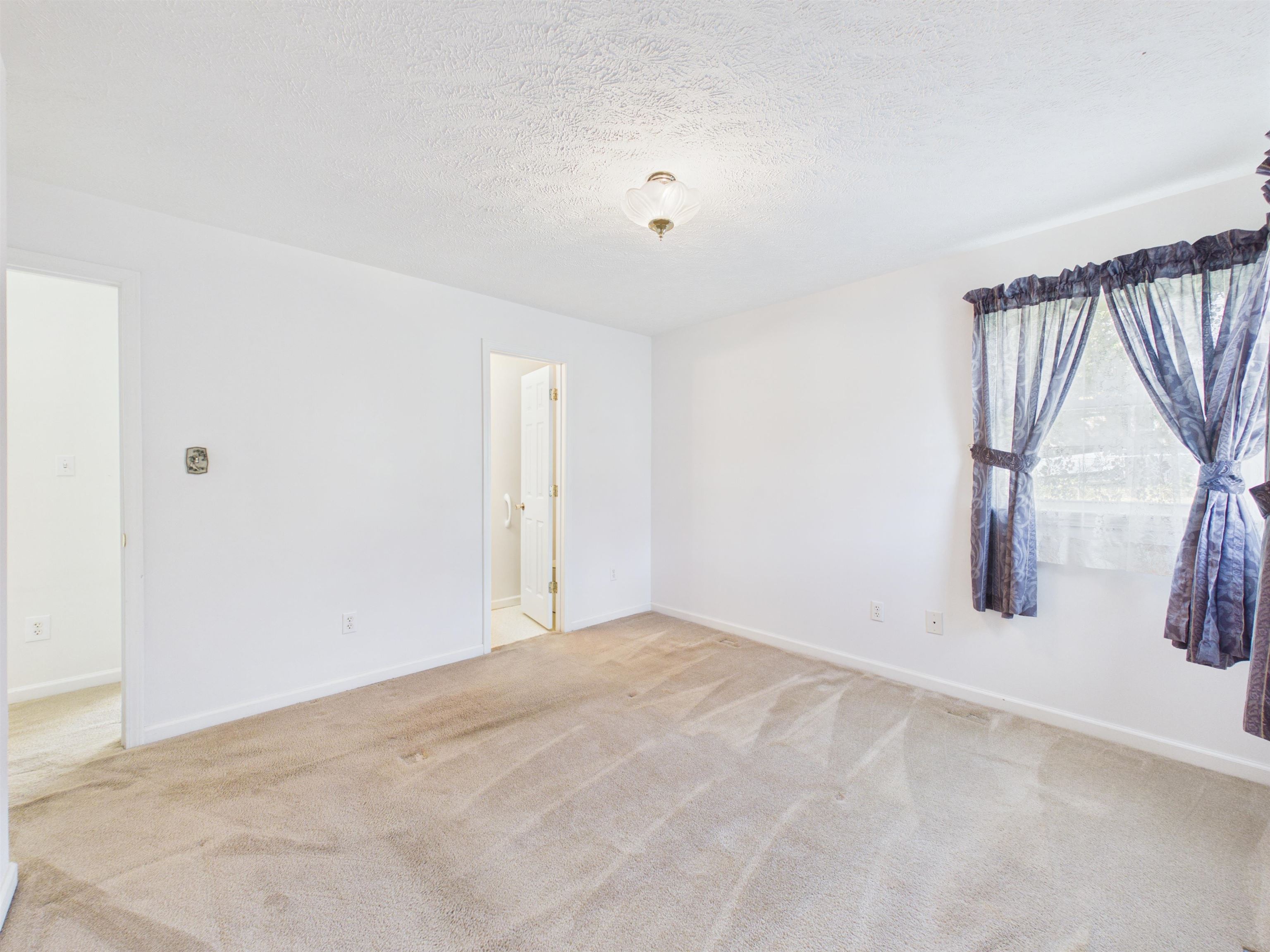 3117 Quesenberry Place Draper VA 24324