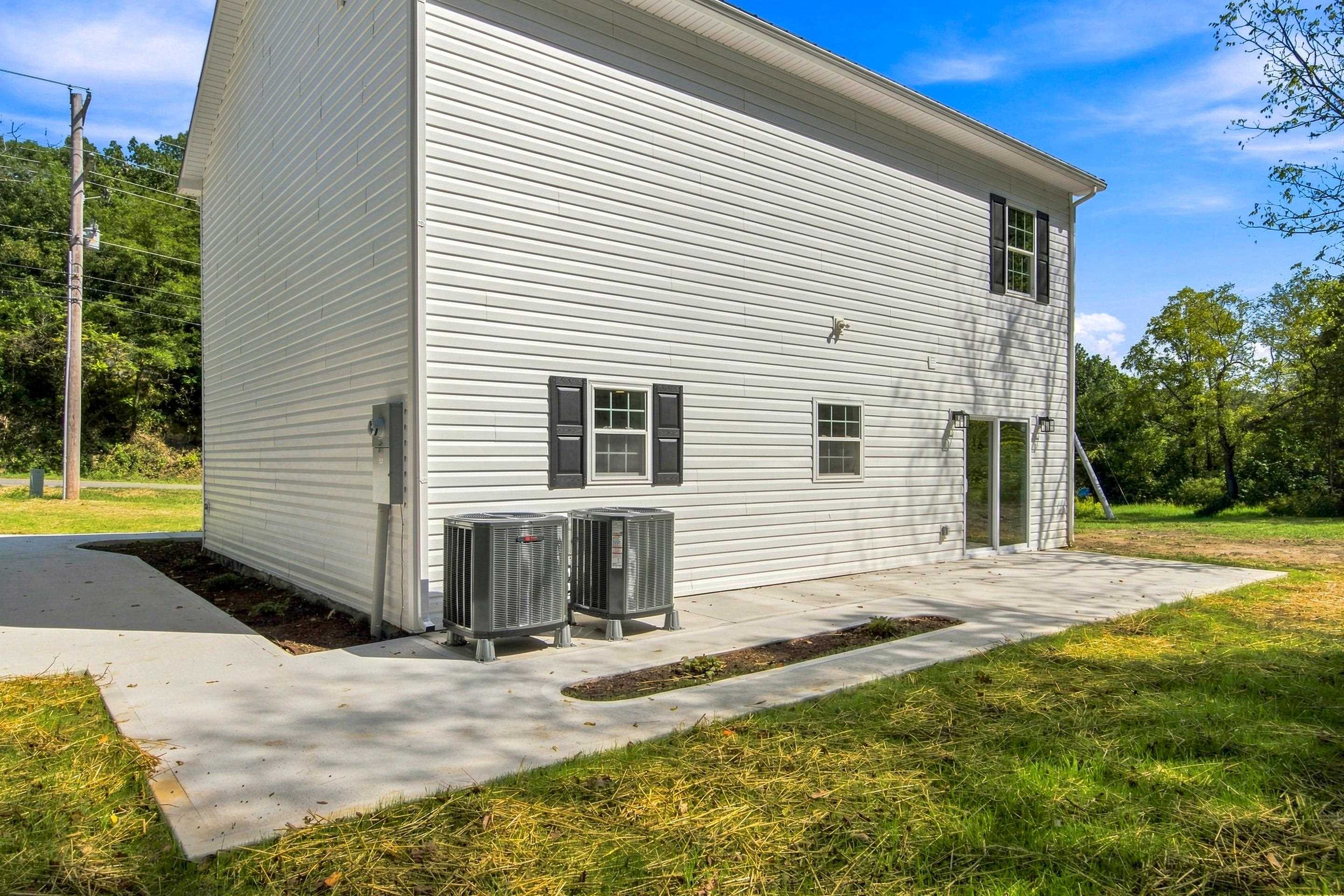 919 E Rock Road E Radford VA 24141