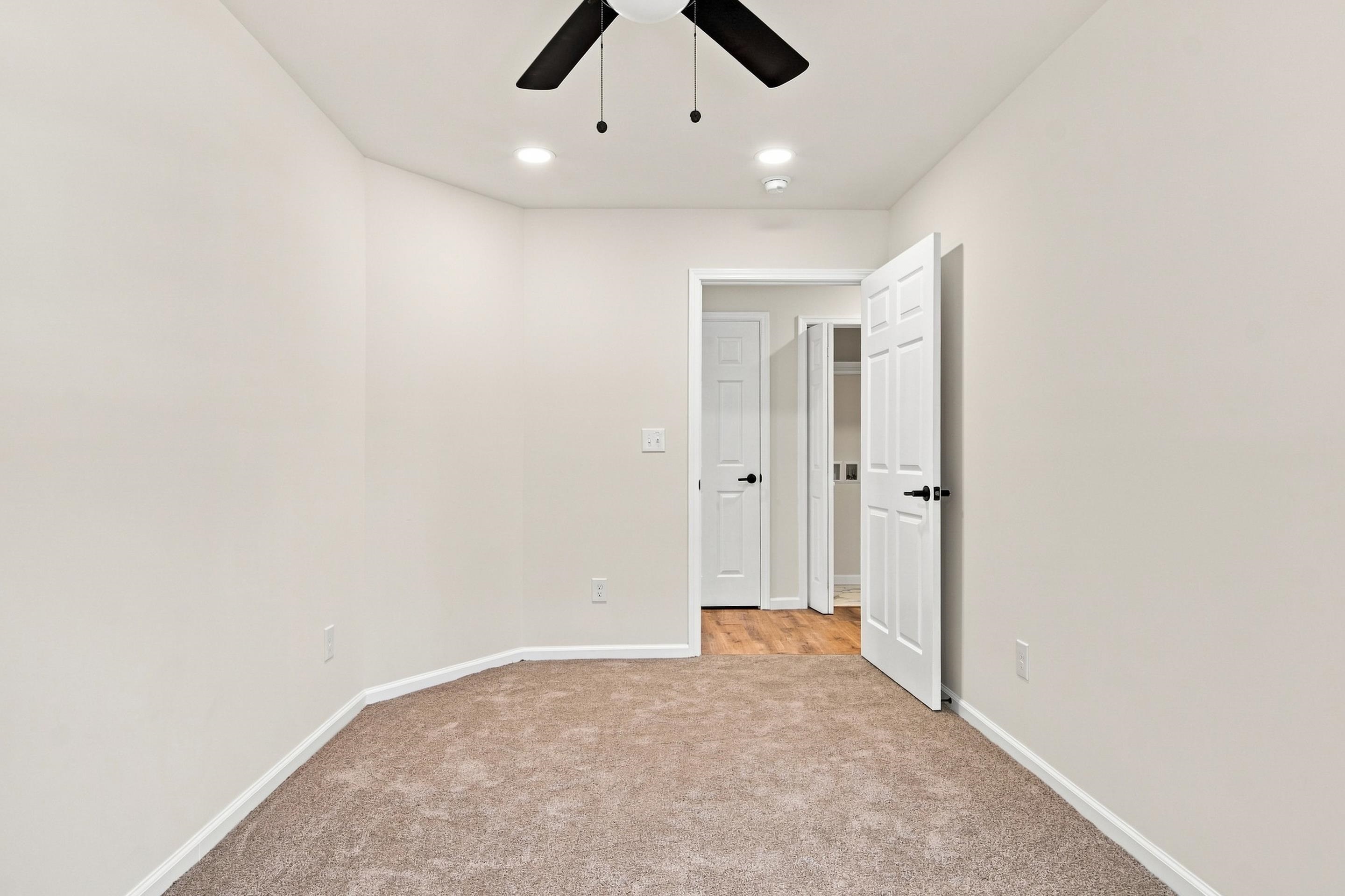 919 E Rock Road E Radford VA 24141