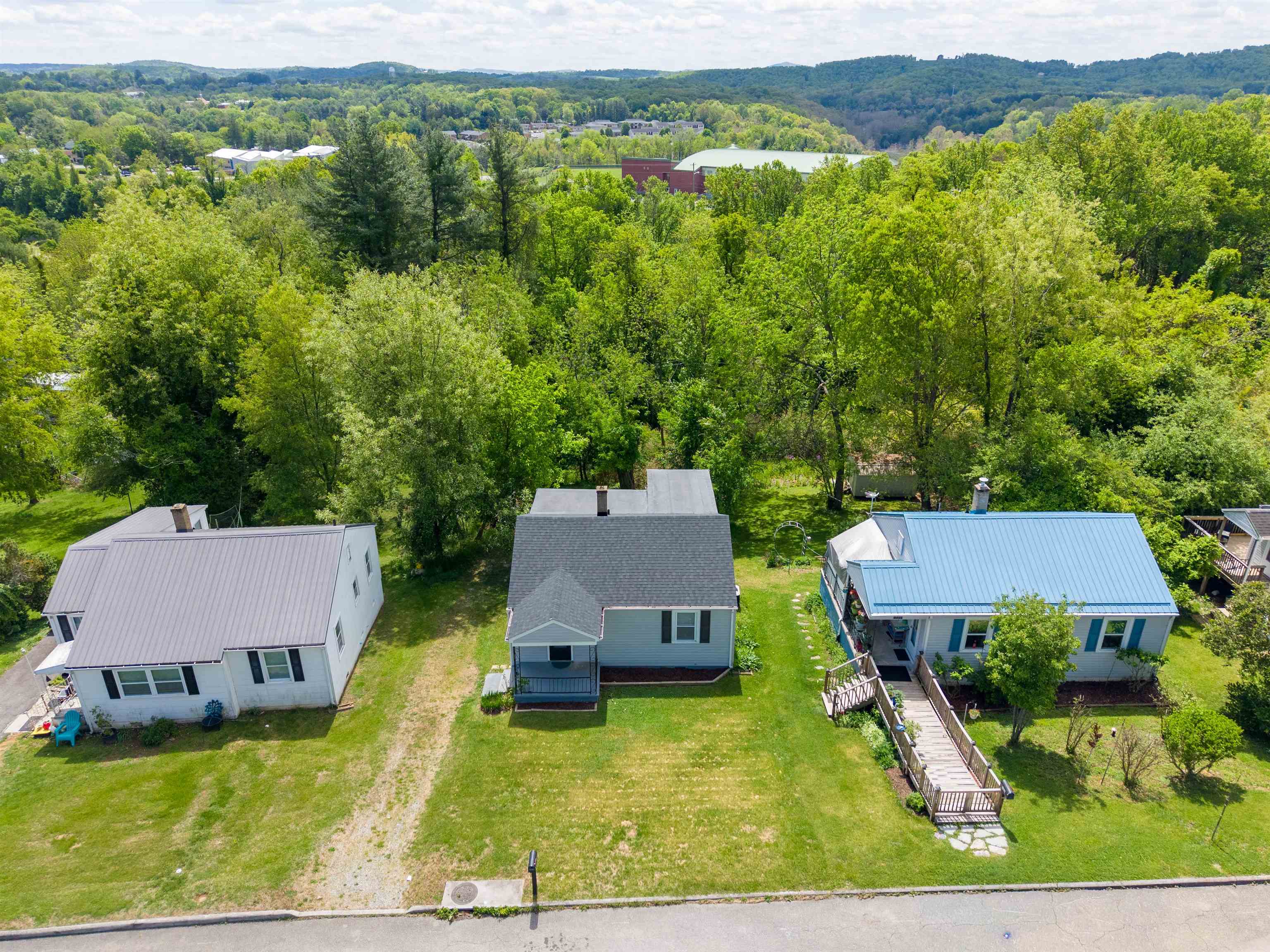 119 Polk Street Radford VA 24141