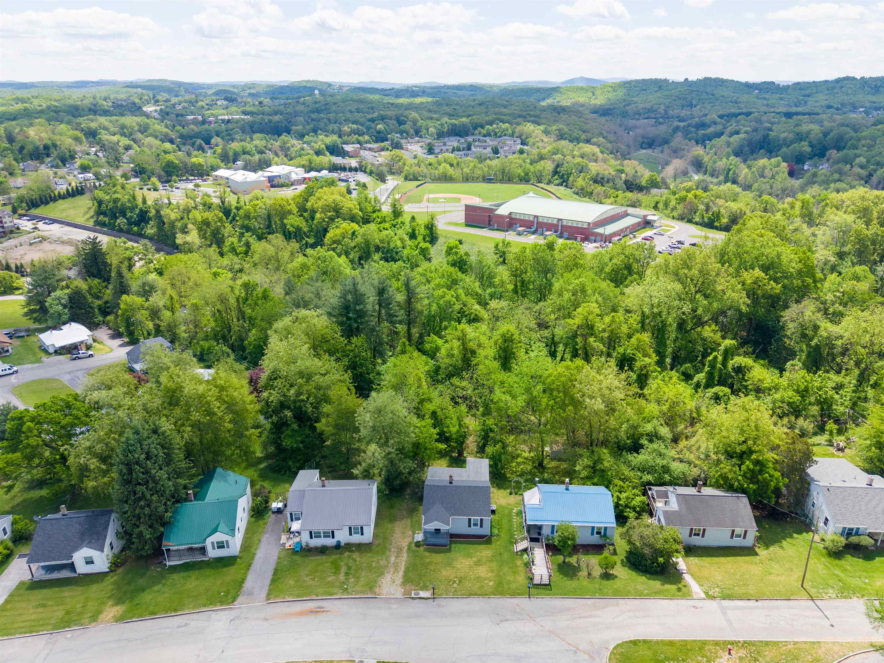 119 Polk Street Radford VA 24141