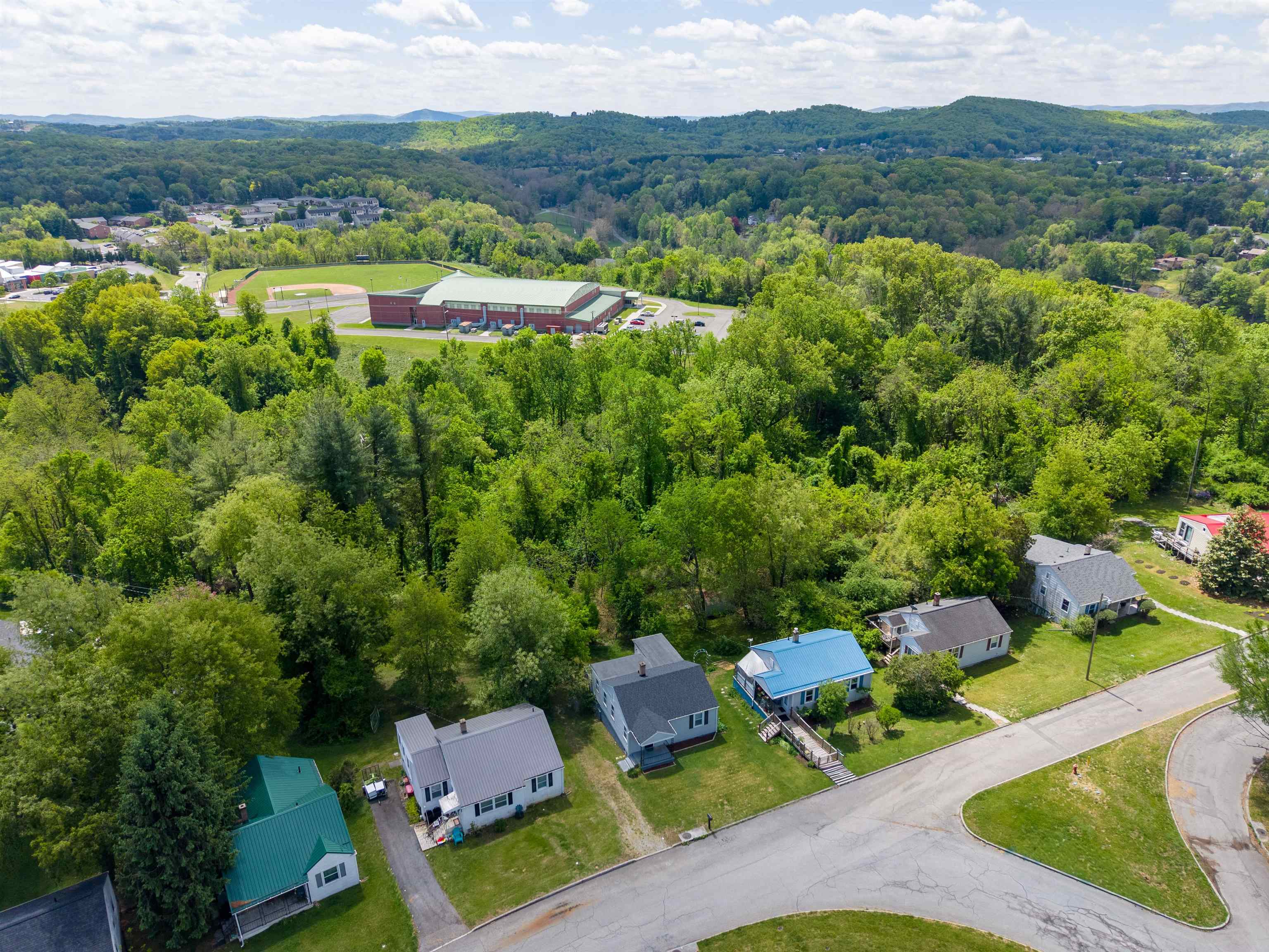 119 Polk Street Radford VA 24141