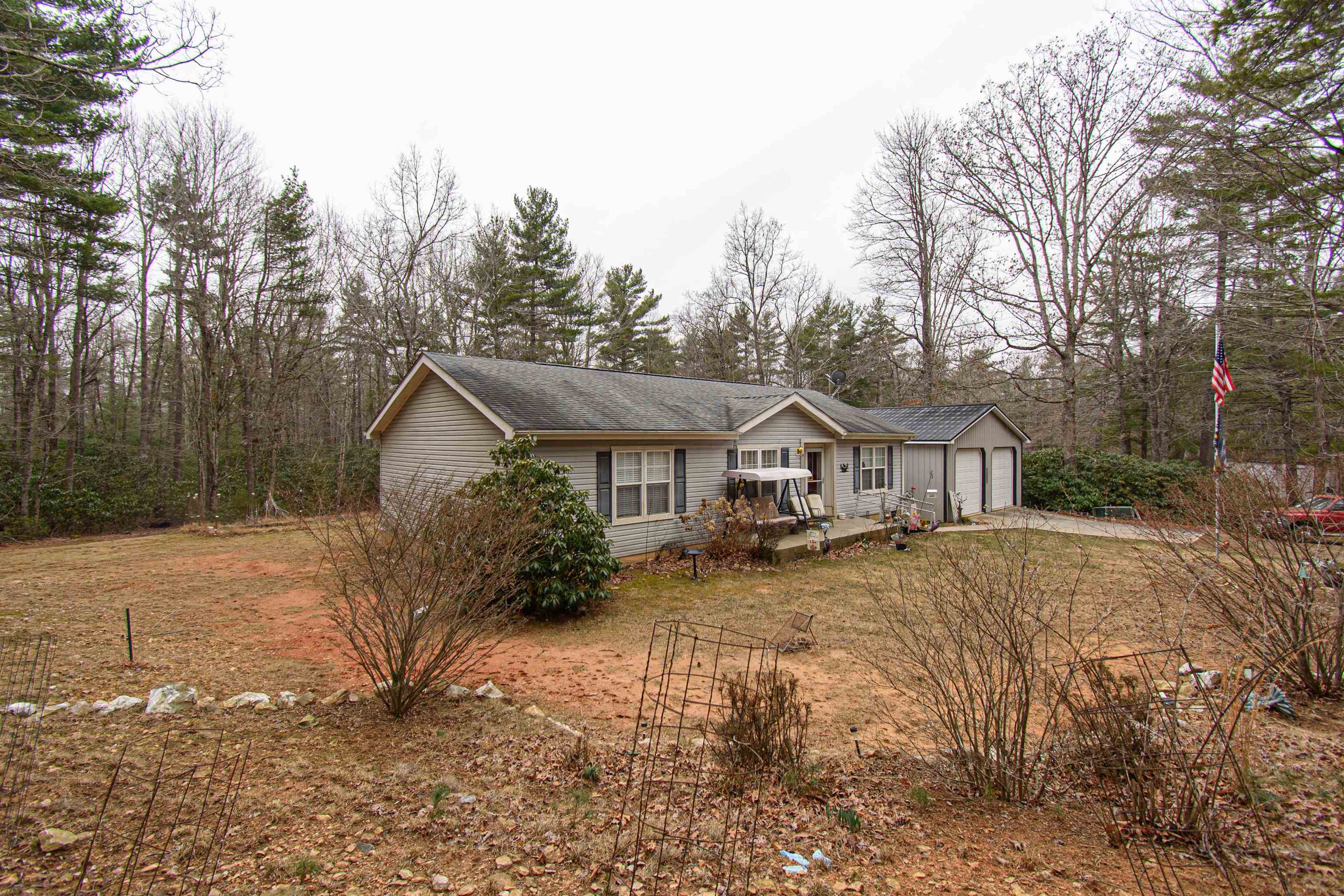 162 Mountain Laurel Way NE Check VA 24072
