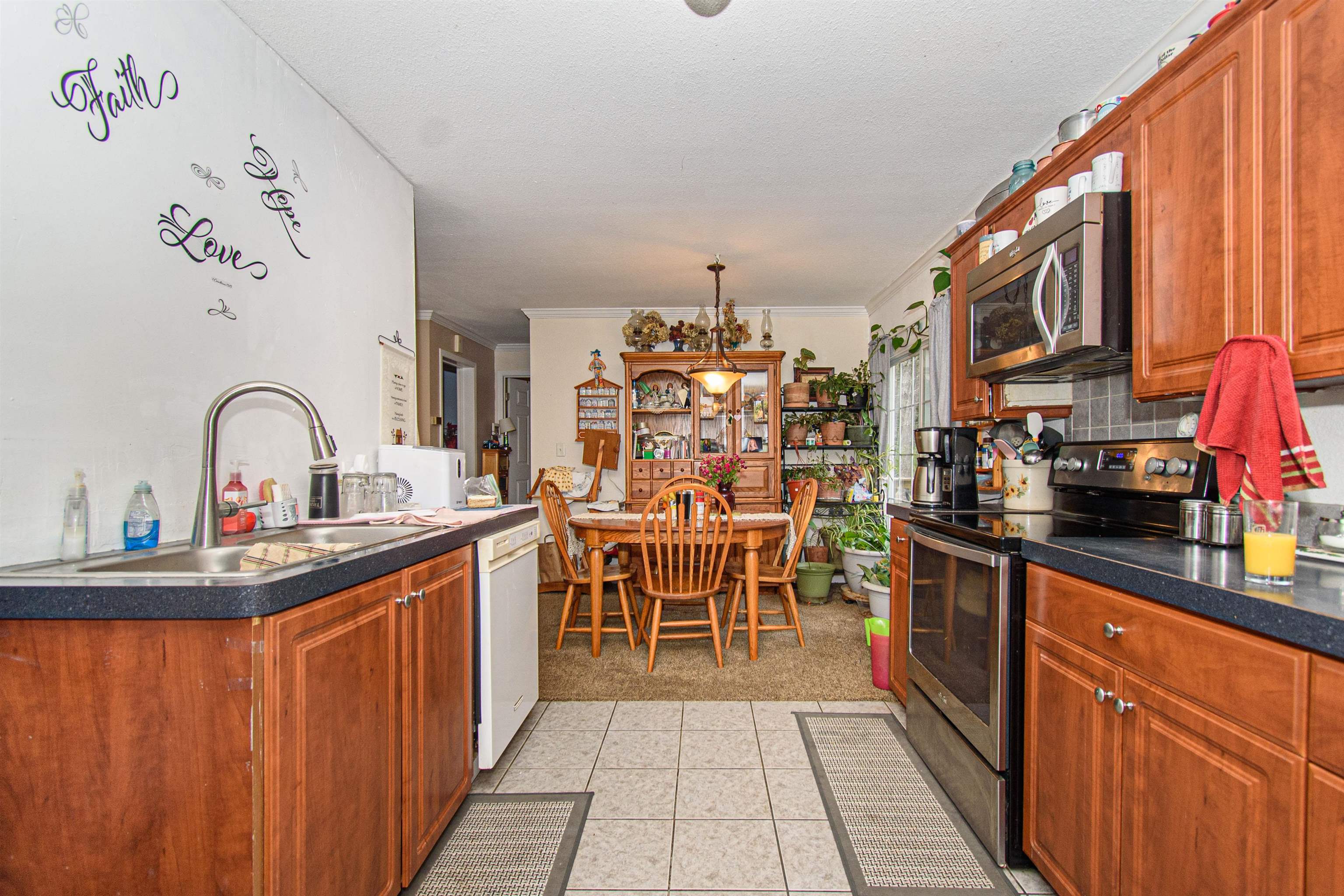162 Mountain Laurel Way NE Check VA 24072