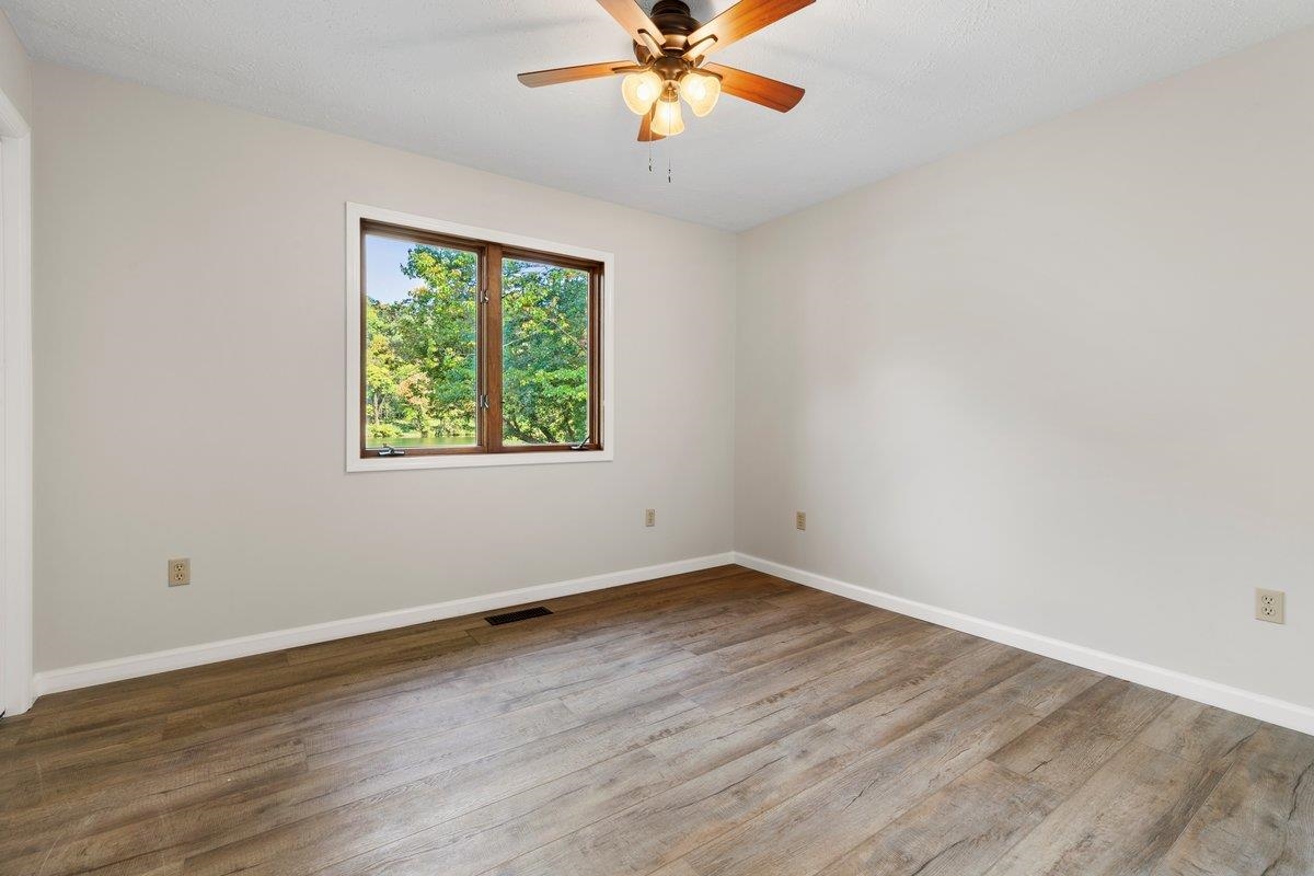 1769 Julia Simpkins Road Allisonia VA 24347