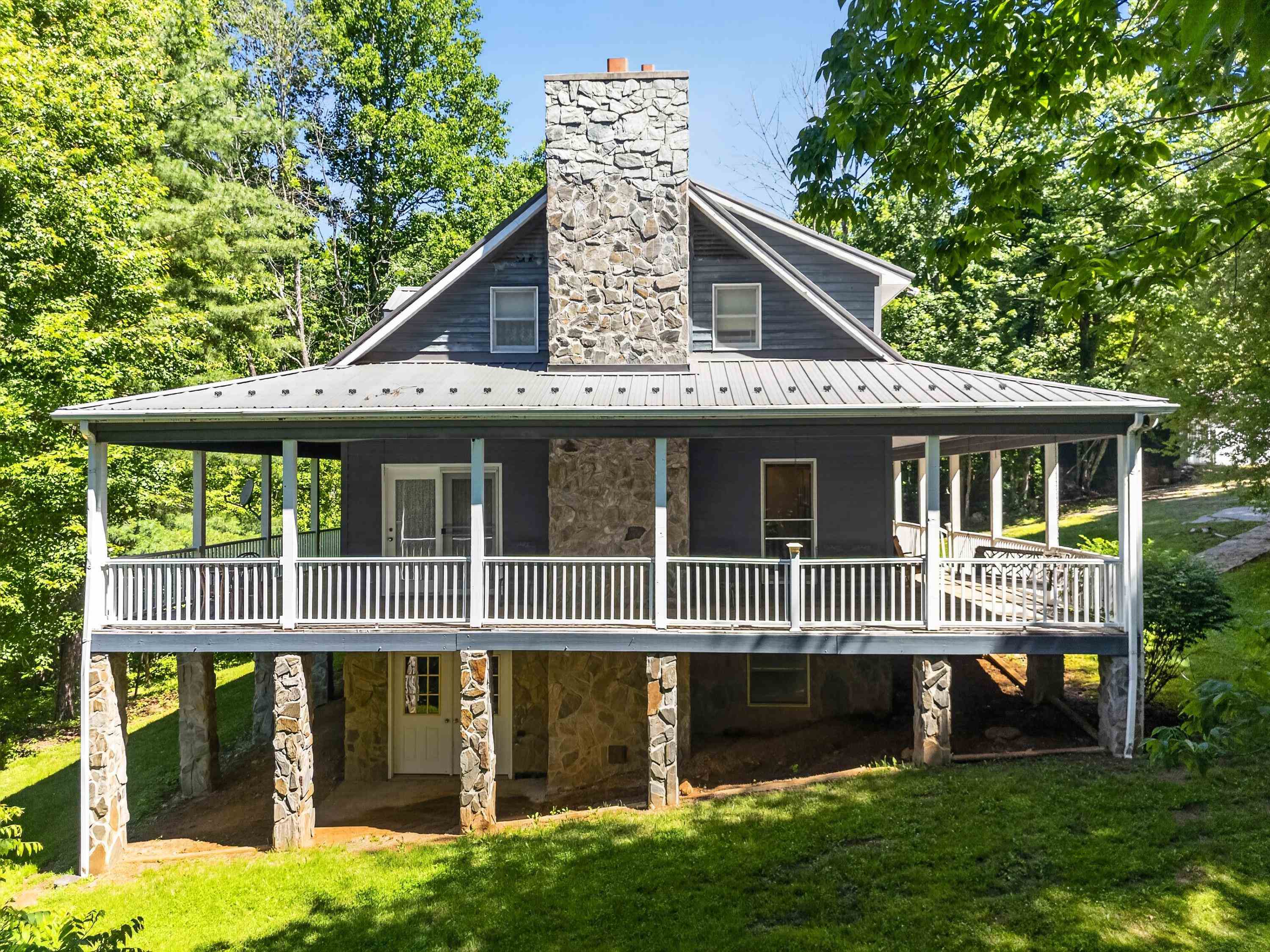 79 Rock Fence Lane Elk Creek VA 24326