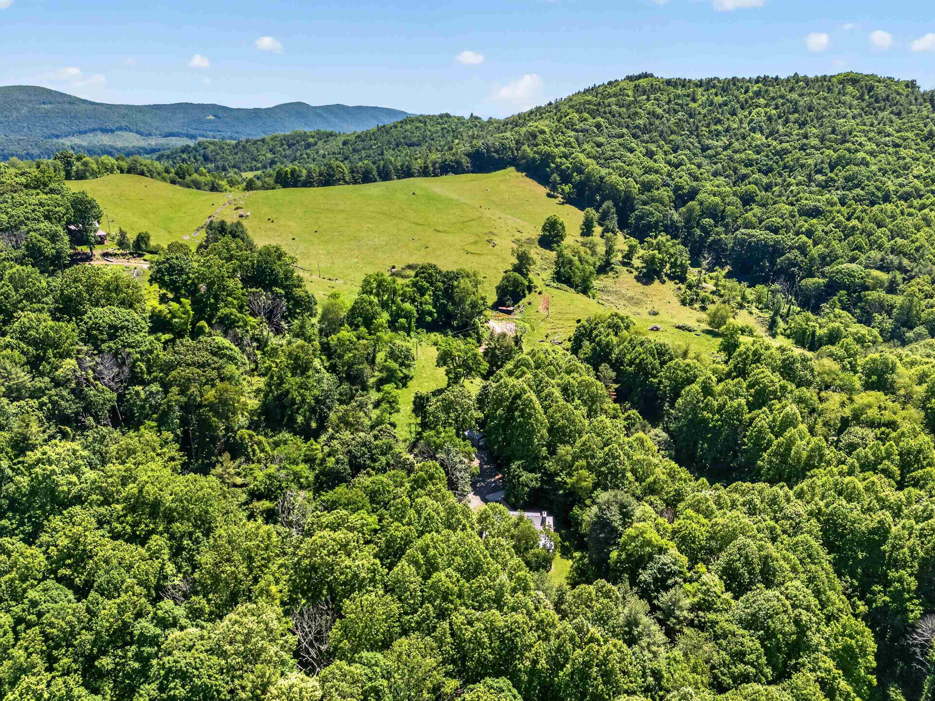 79 Rock Fence Lane Elk Creek VA 24326